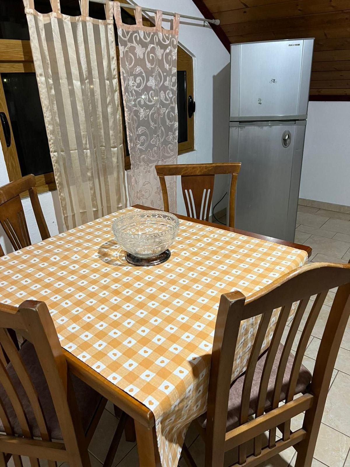 Karaj Apartments