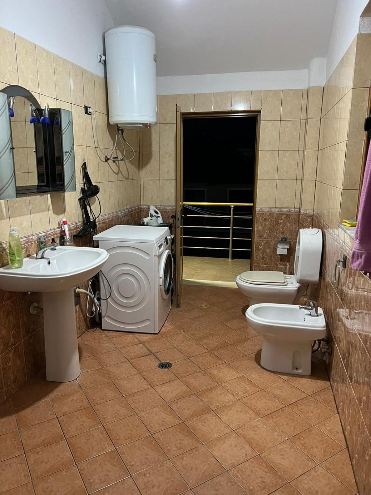 Karaj Apartments
