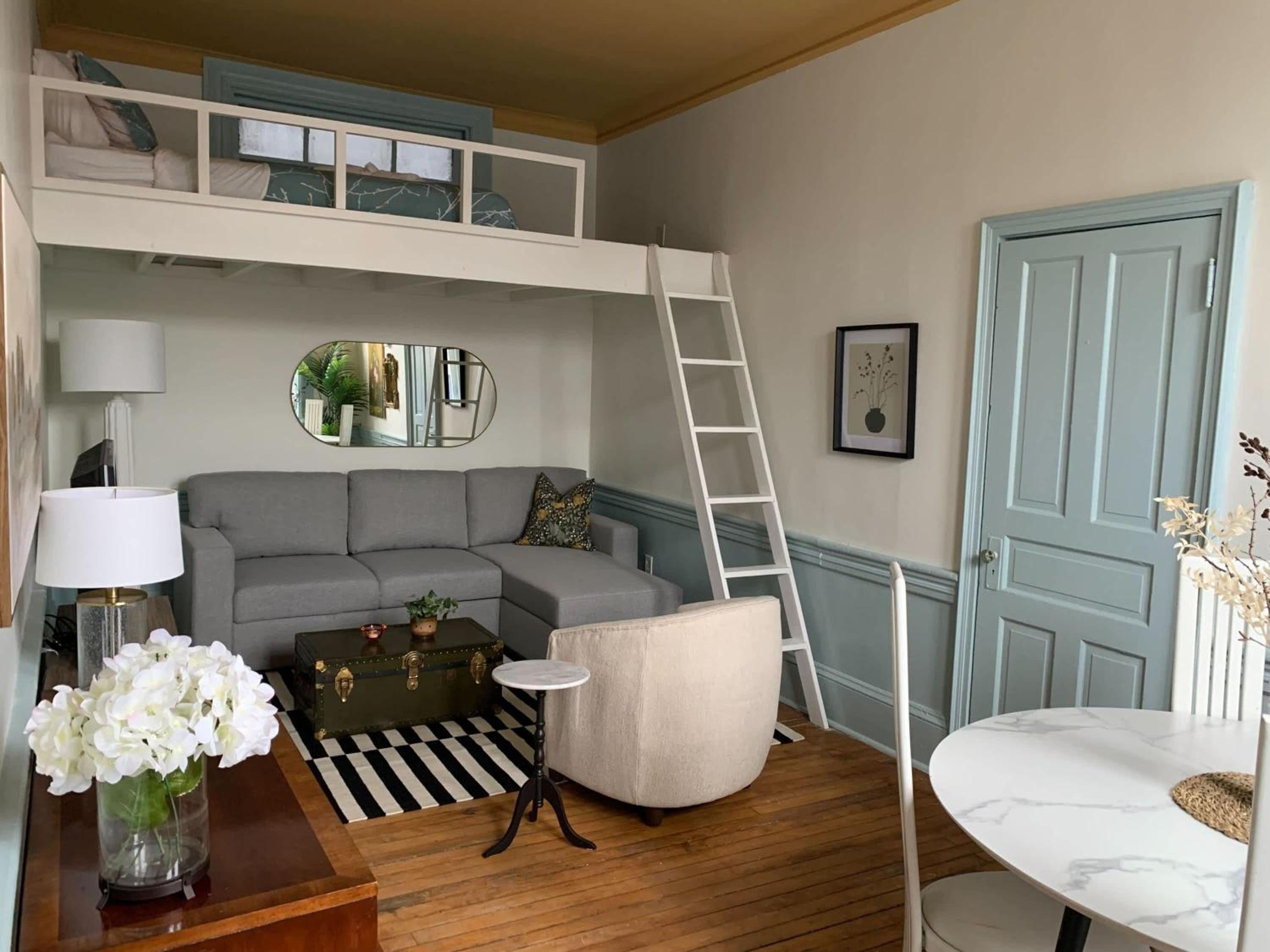 Stylish Living at Inglis Heritage, Unit C