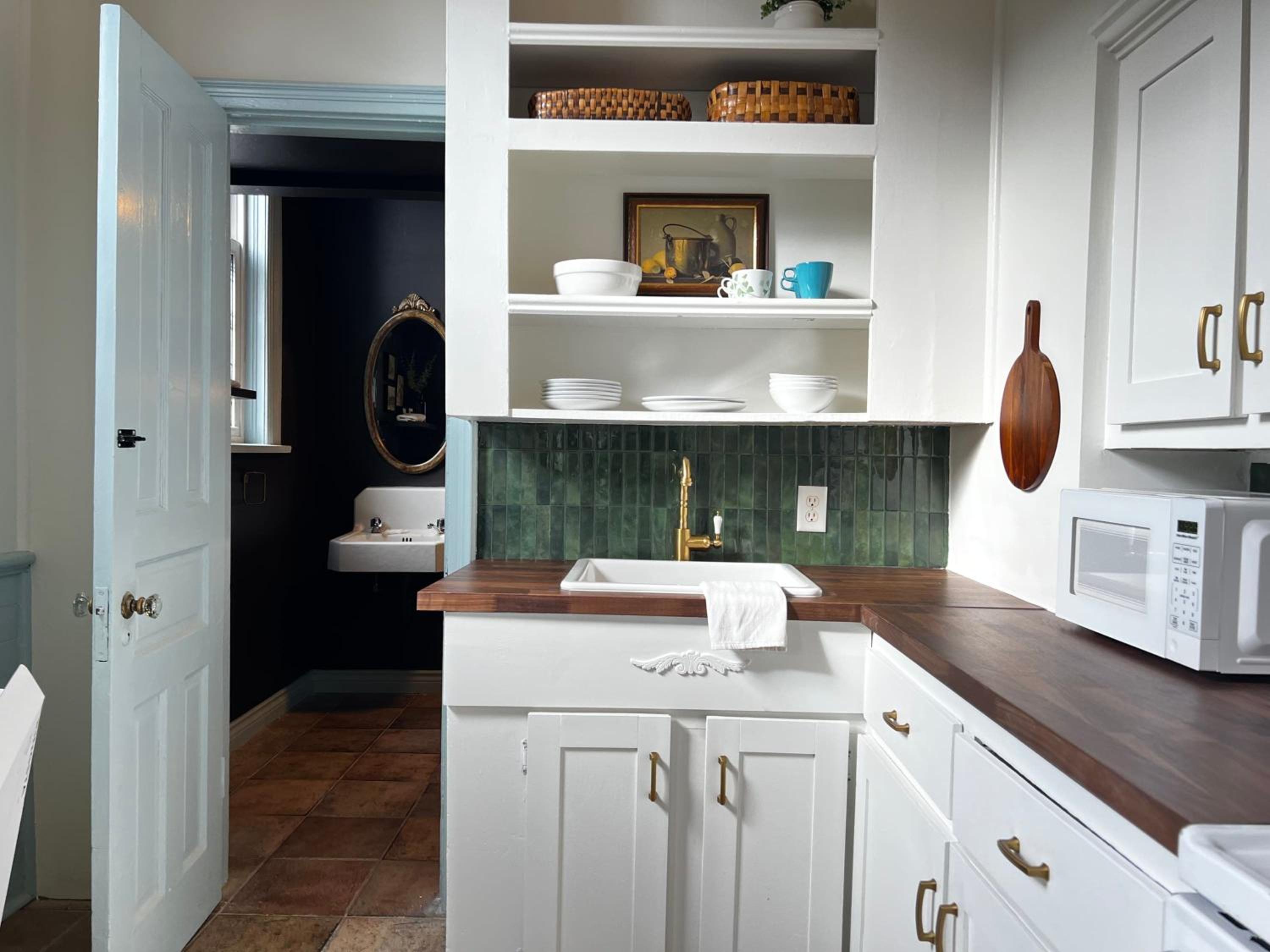 Stylish Living at Inglis Heritage, Unit C