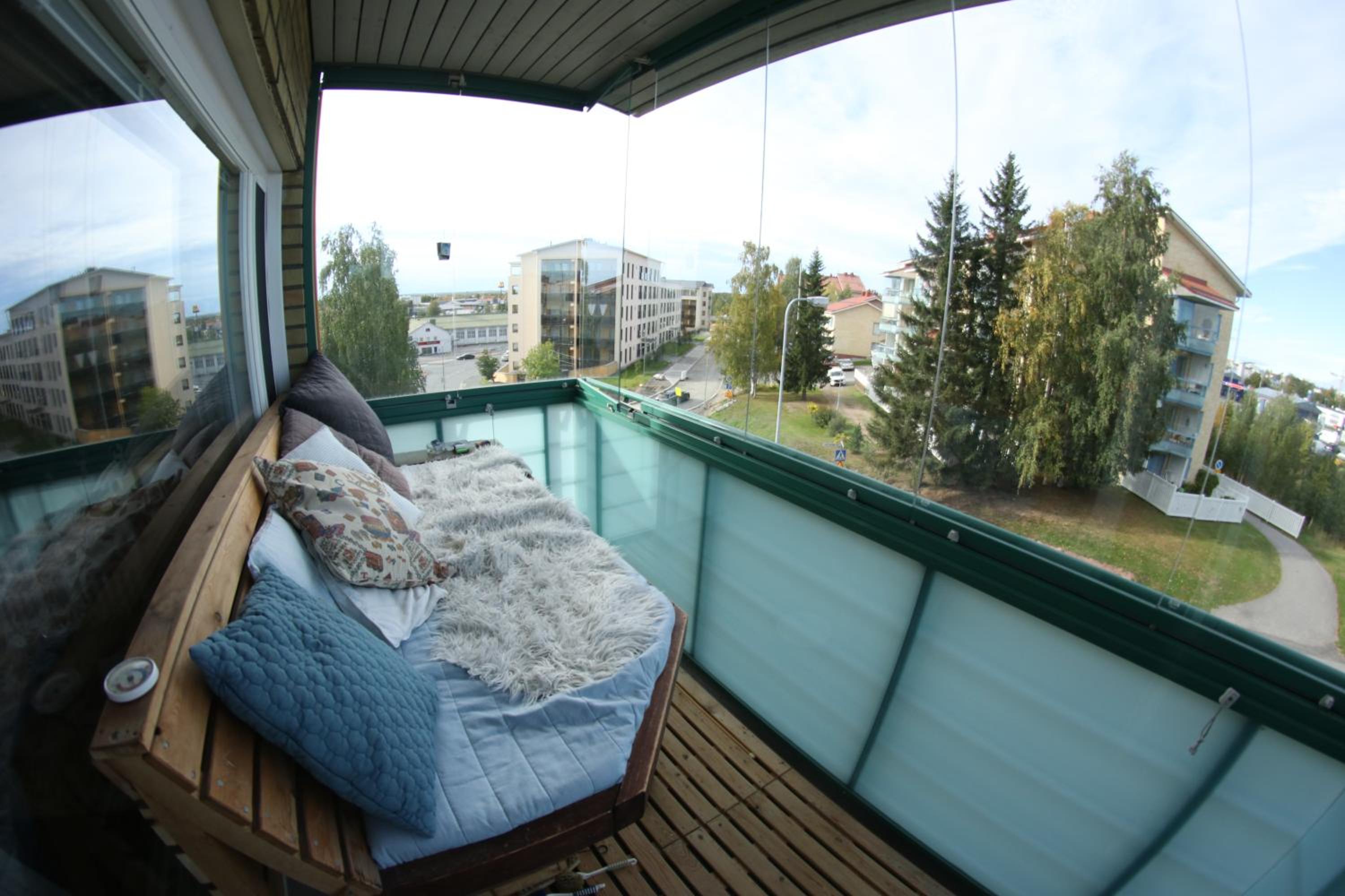 Peaceful City Apartment with Sauna & Balcony view 2