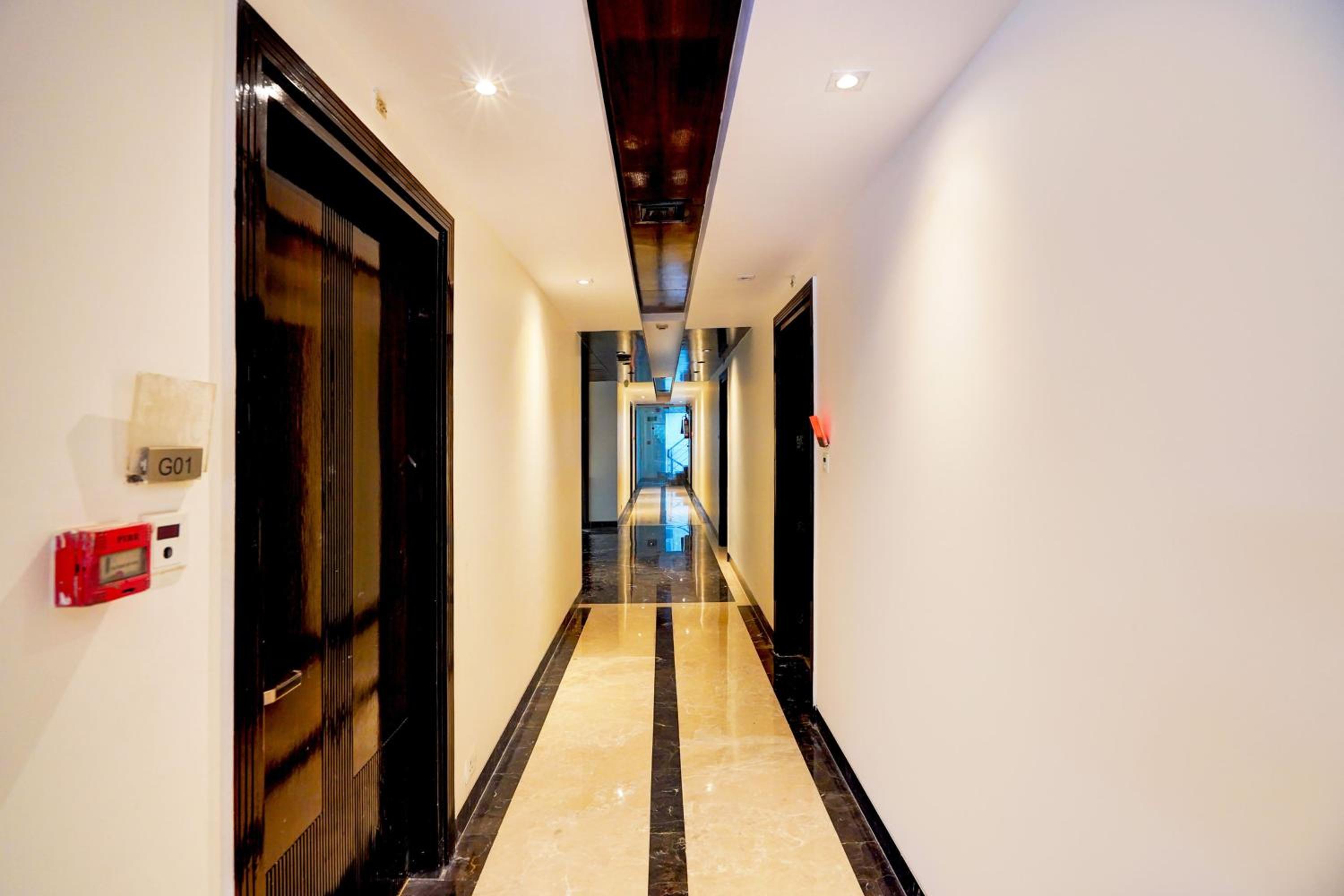Palette by CheckIn Royal Retreat Delhi Formerly Imperial Villas view 5