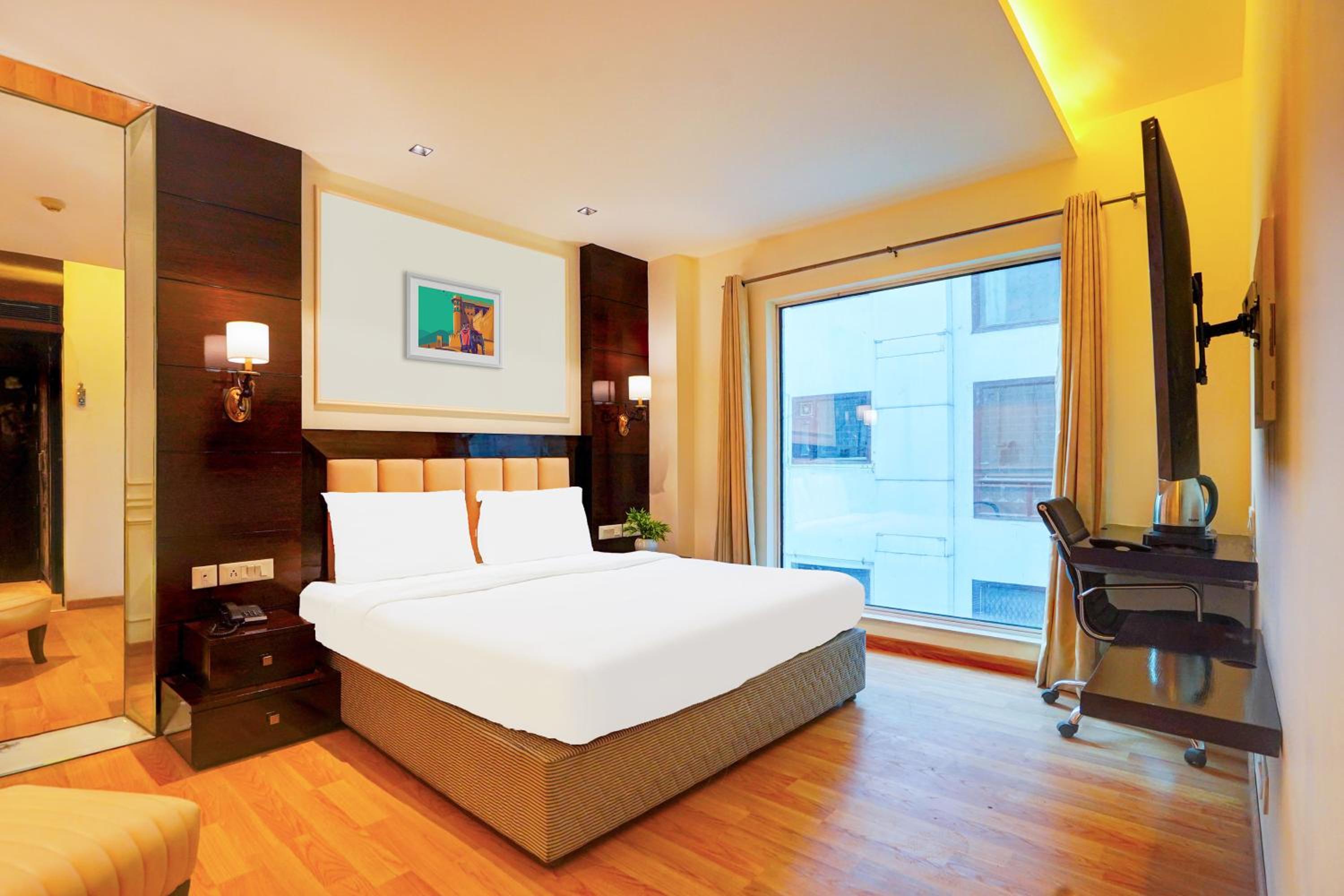 Palette by CheckIn Royal Retreat Delhi Formerly Imperial Villas view 2
