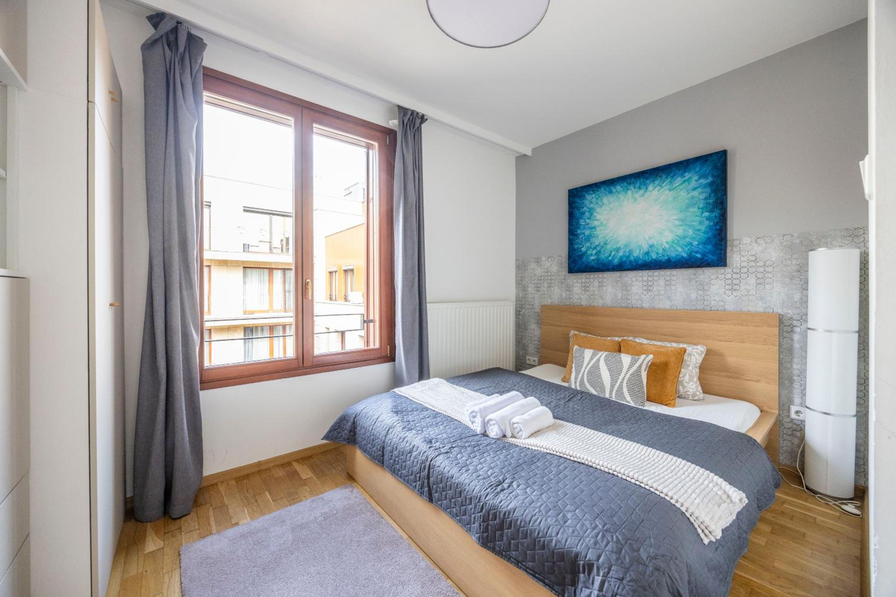 Superb Location & Cozy Suite with Terrace by Prestige Homes view 3