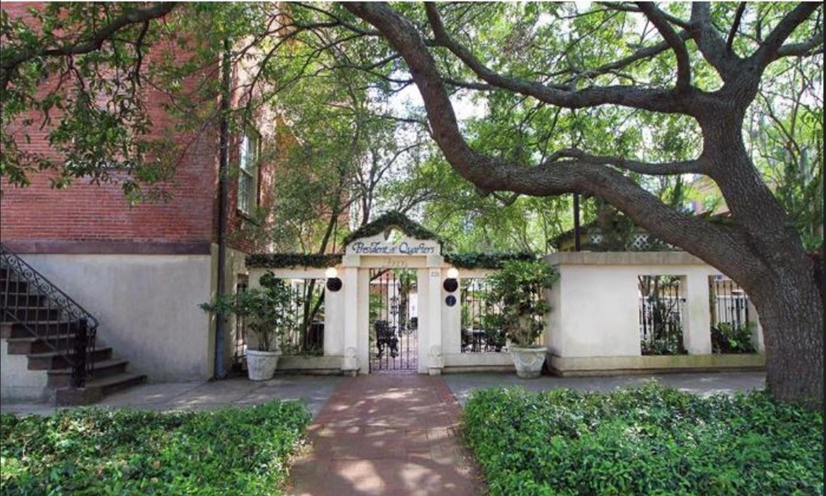 The Presidents' Quarters Inn