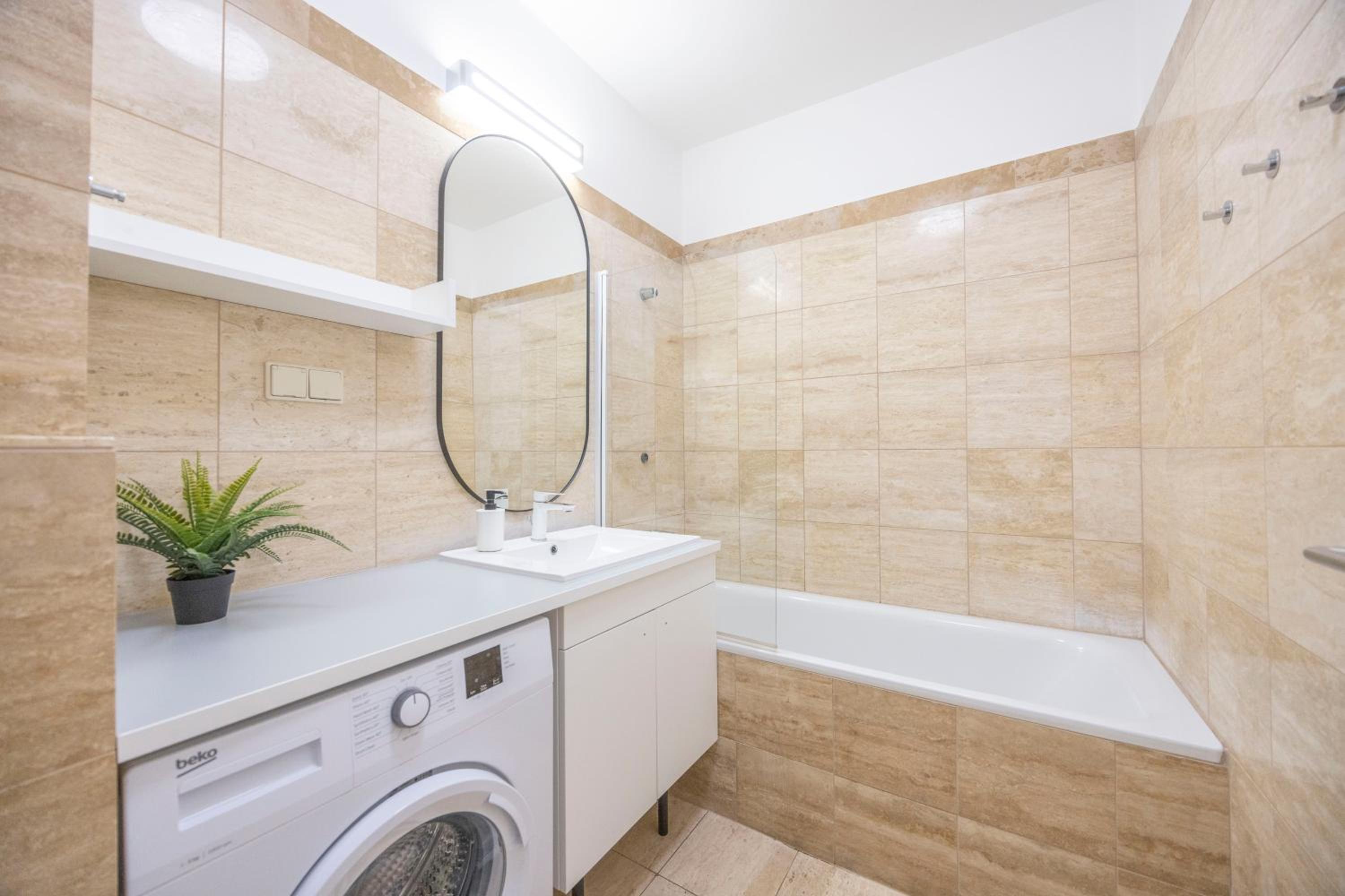 Superb Location & Cozy Suite with Terrace by Prestige Homes view 4