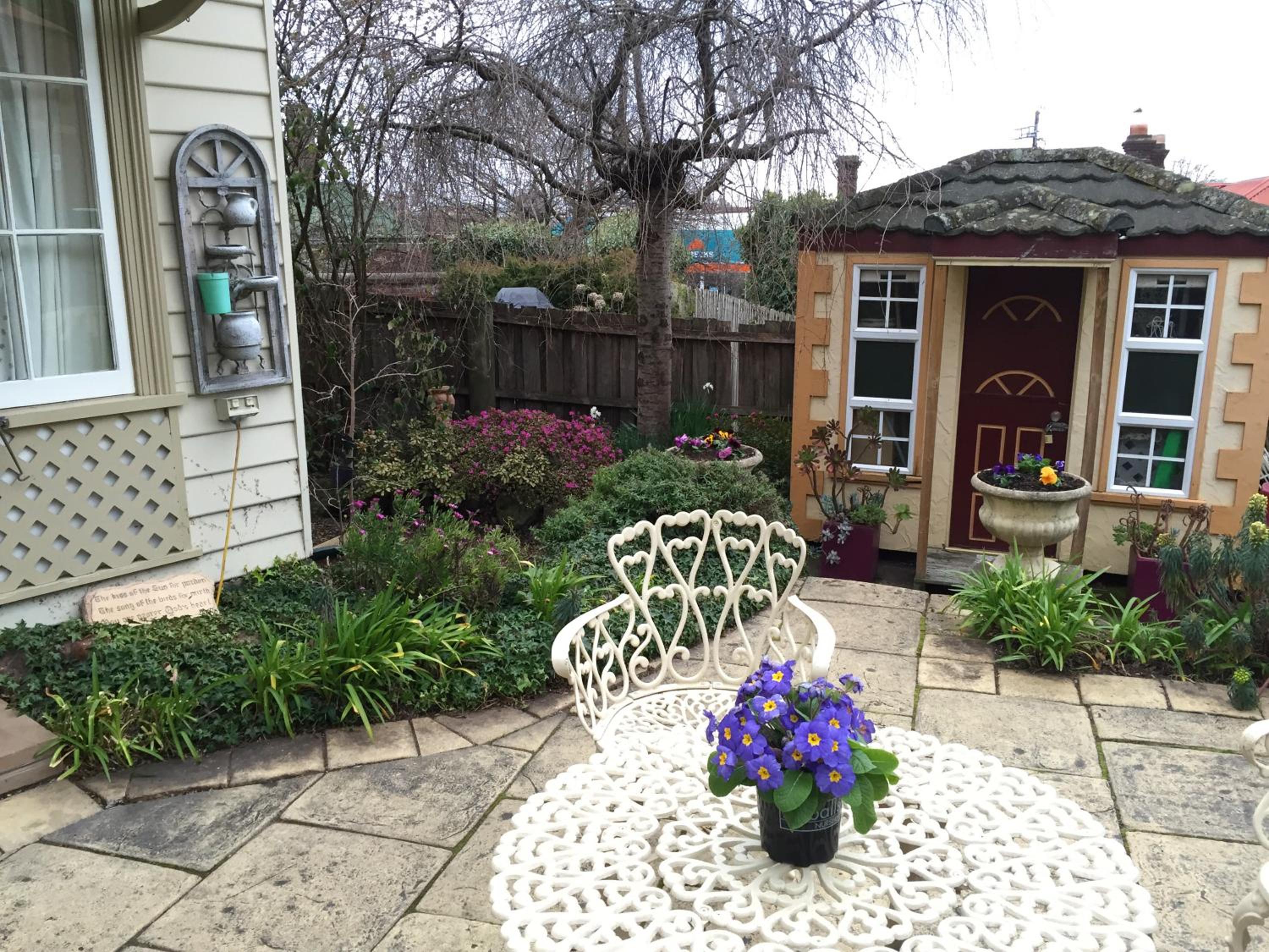 Ellie's Place on City Park