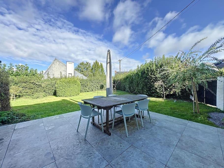 Agréable maison au calme avec jardin privé