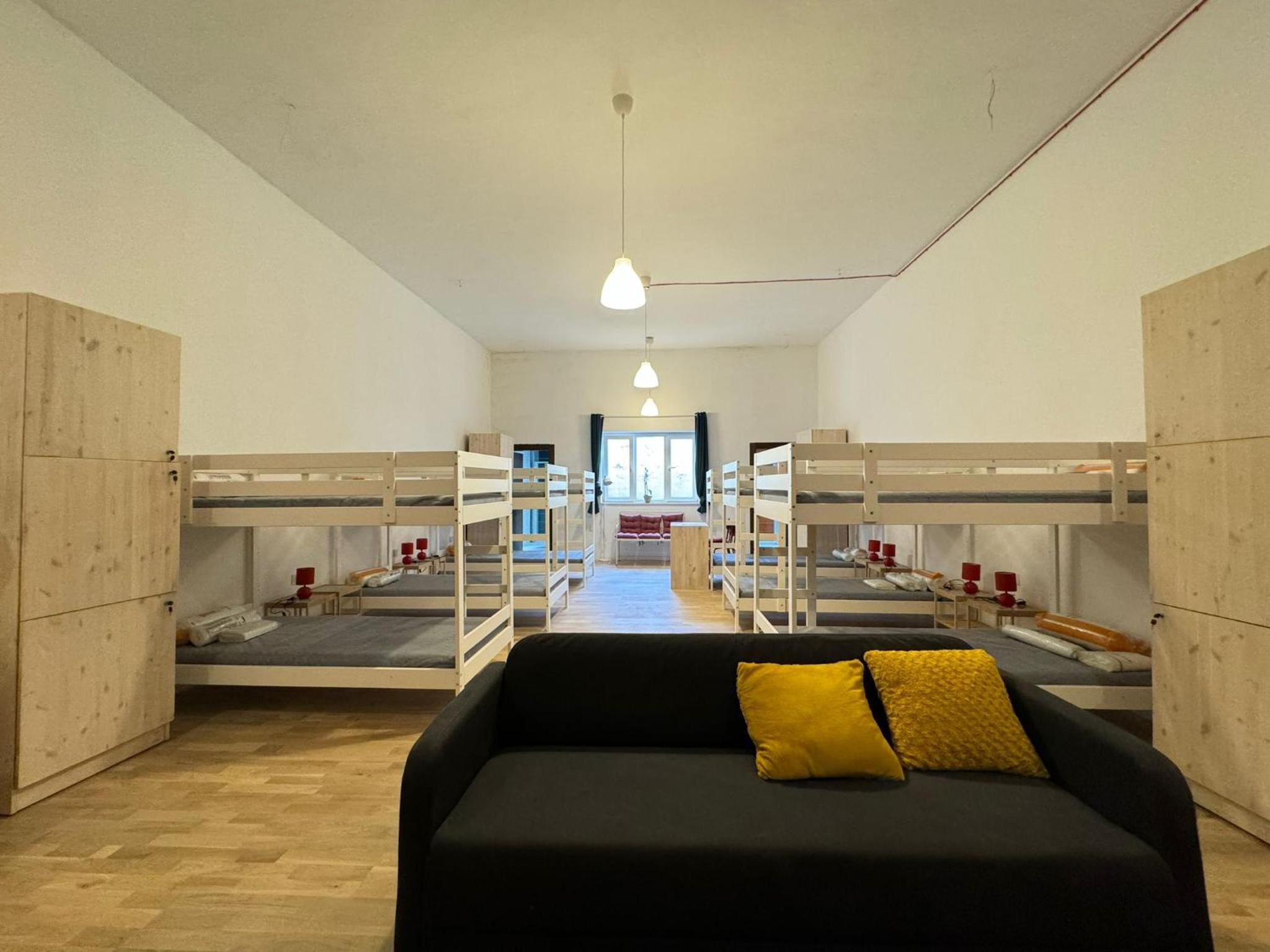 Dragon's Den Hostel
