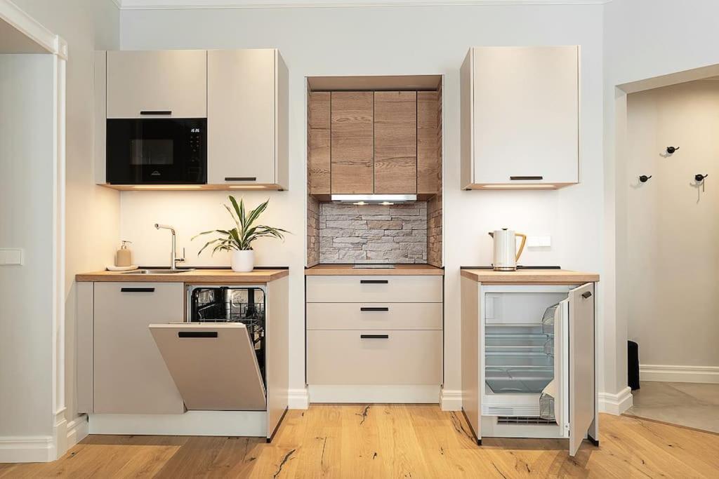 Dictumfactum Love Nest on Pikk