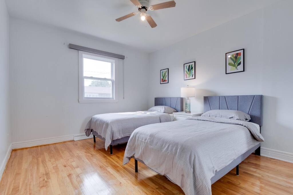 Cozy 4-Bedroom Home - 15-minute From Downtown Montreal