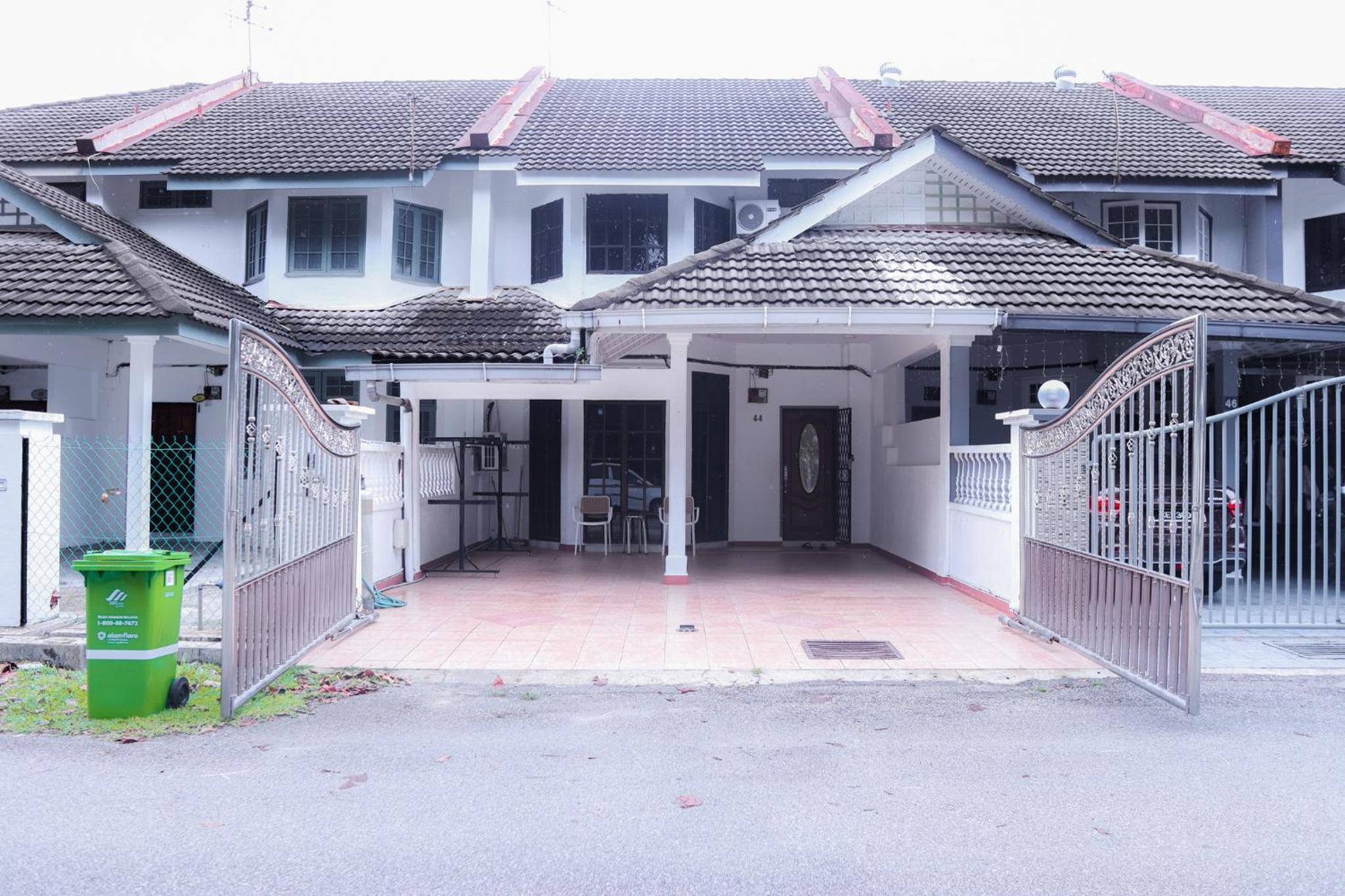 Bukit Setongkol Resident LKNP by AHM Home photo 2