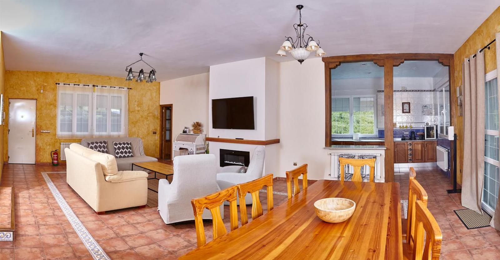 Casa Aurora Burgohondo