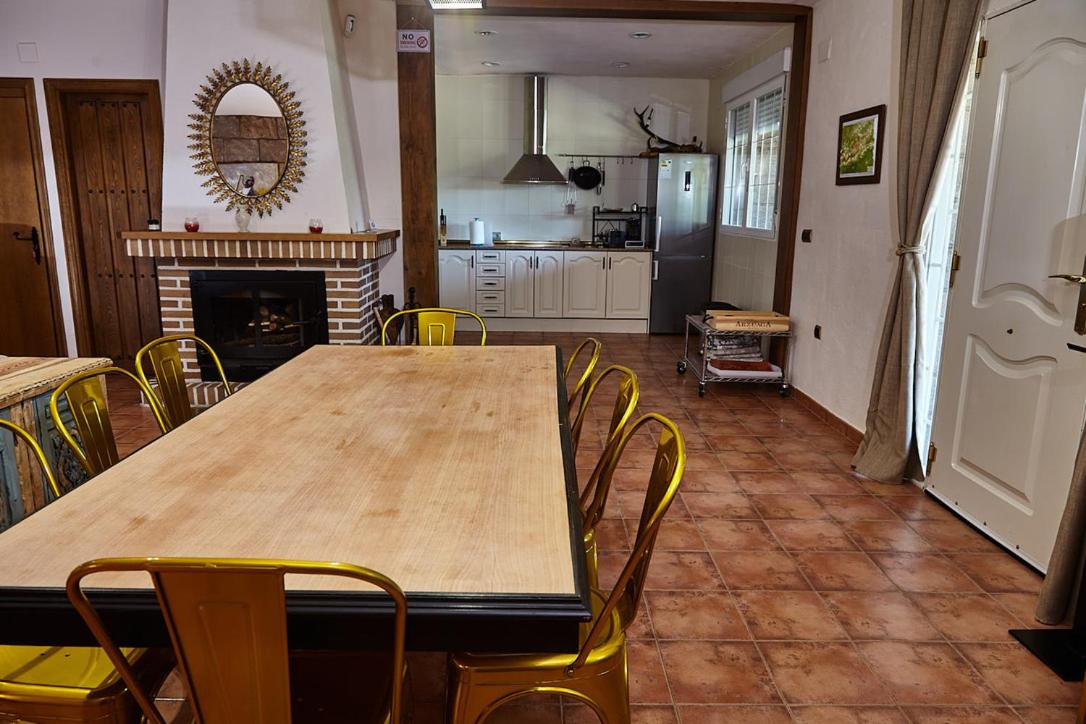 Casa Aurora Burgohondo