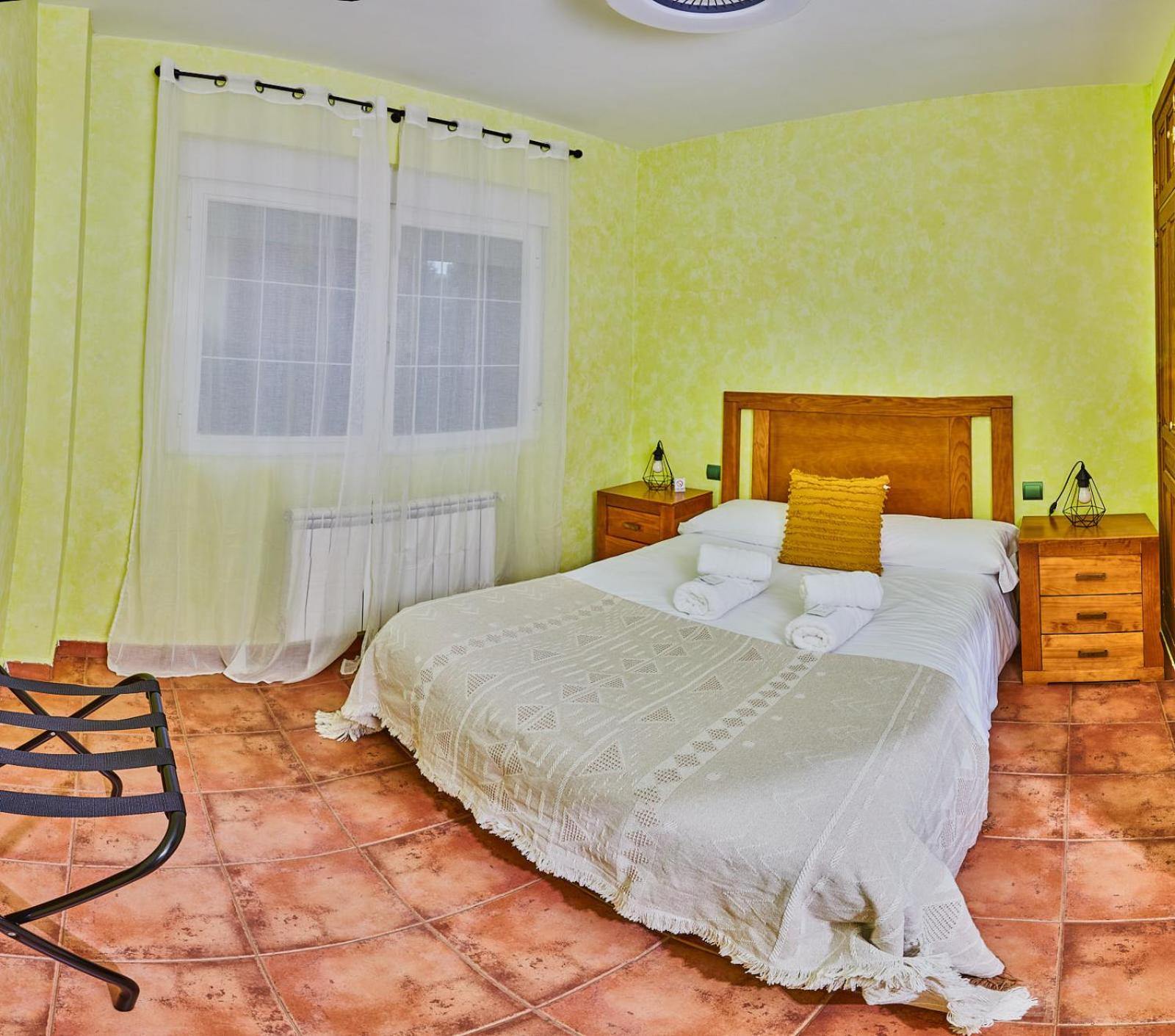 Casa Aurora Burgohondo