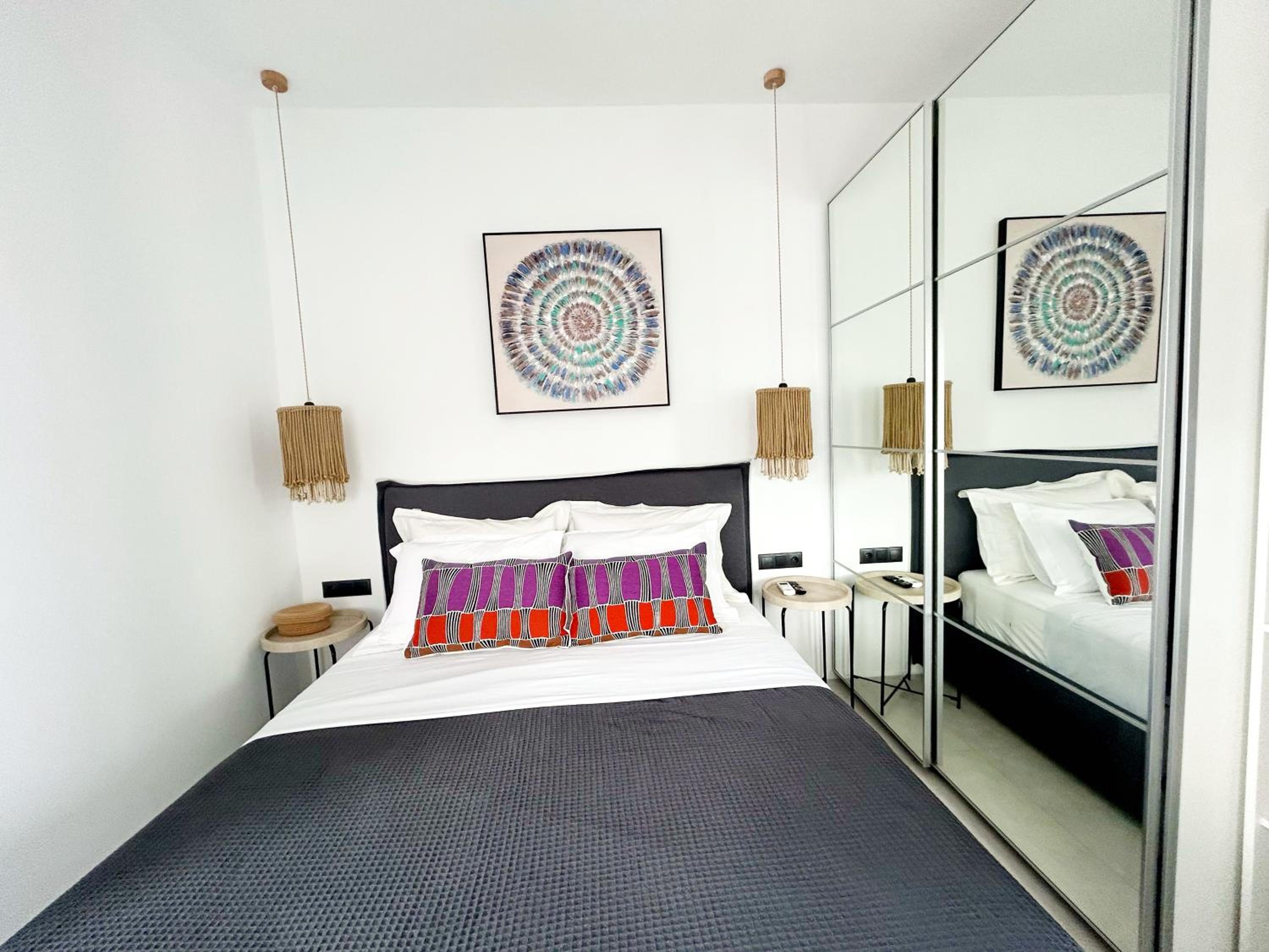 Joelia Suites in Naousa Paros with private jacuzzi! photo 2