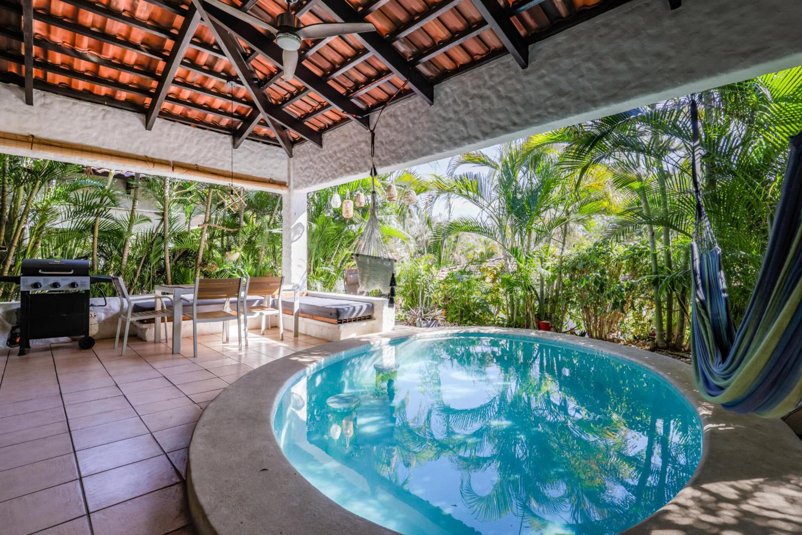 Peaceful Garden Villa