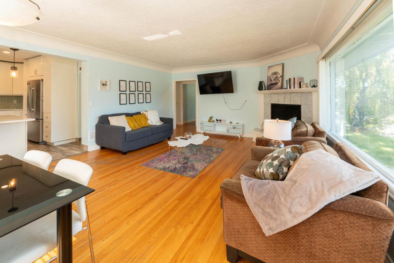 3 Bedroom house in Banff Trail, near UoC and TransCanada