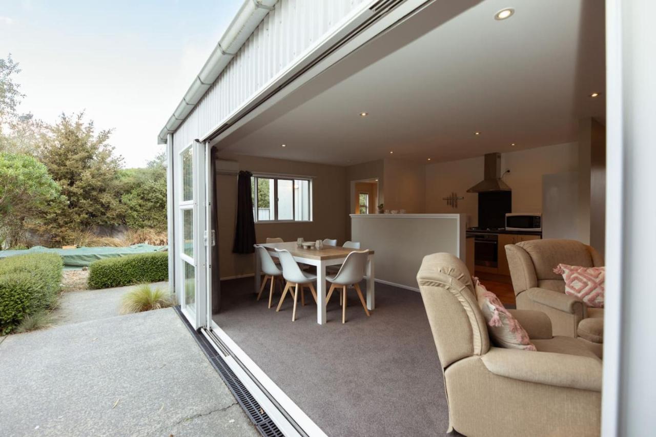 Hotel Alpine Nook - Image 1