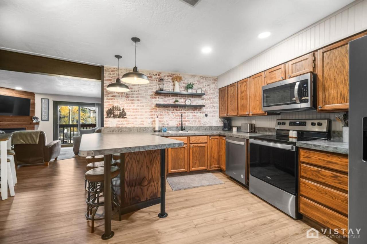 Timbernest 1A - Cozy n Convenient Mountain Condo view 3