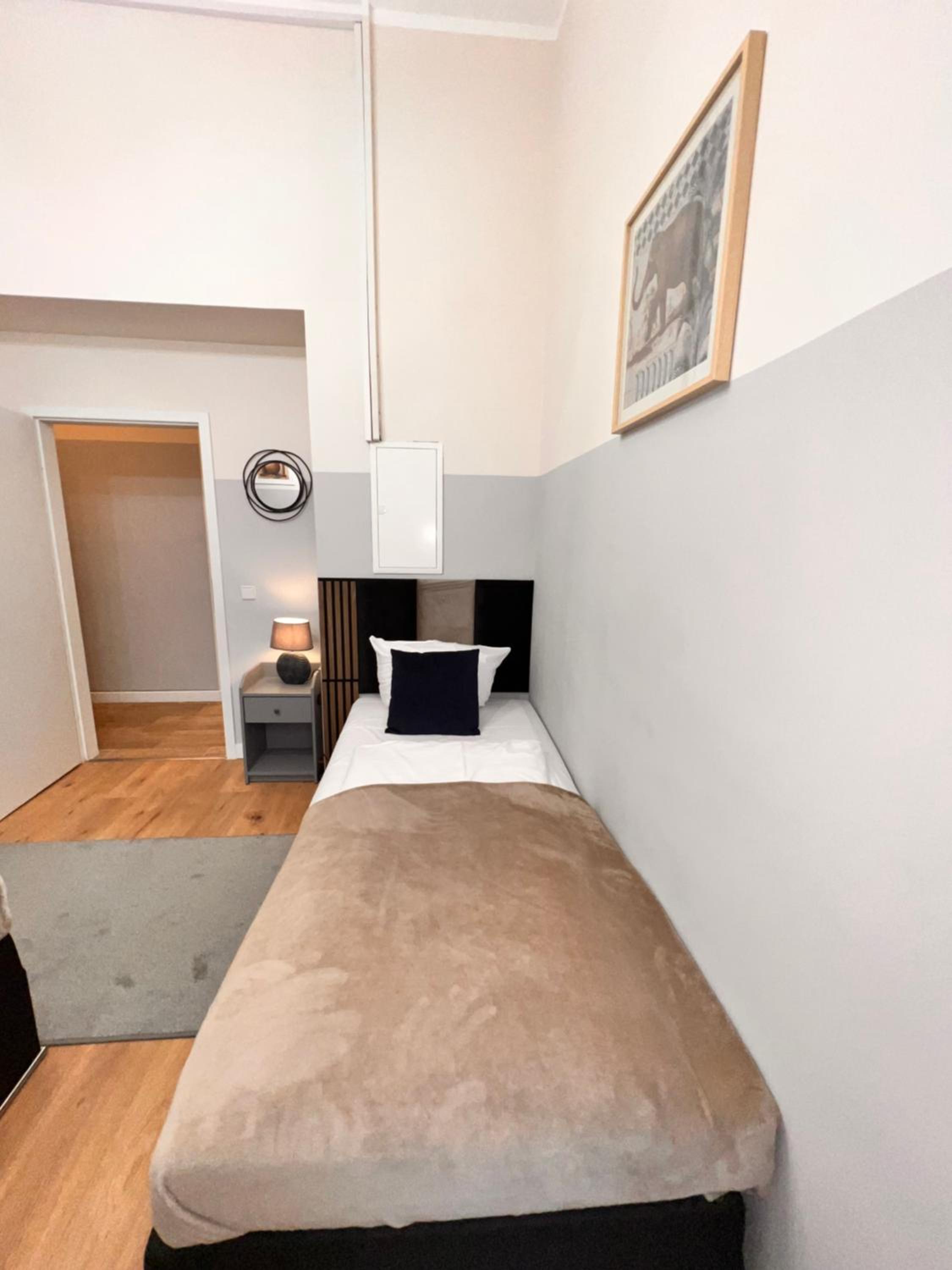 Stylish 4Rooms Flat am Adenauerplatz 8 Personen Kurfürstendamm