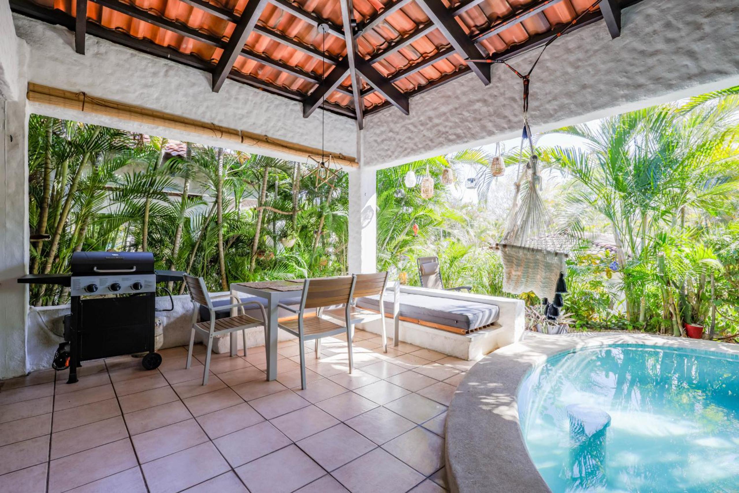 Peaceful Garden Villa