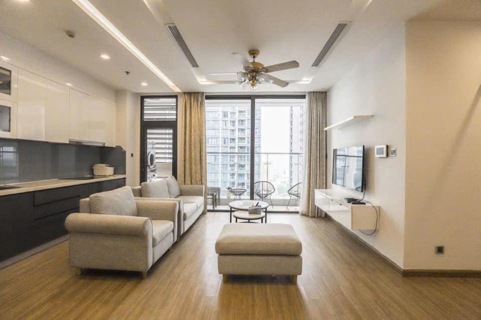 Vinhomes Metropolis — Hanoi