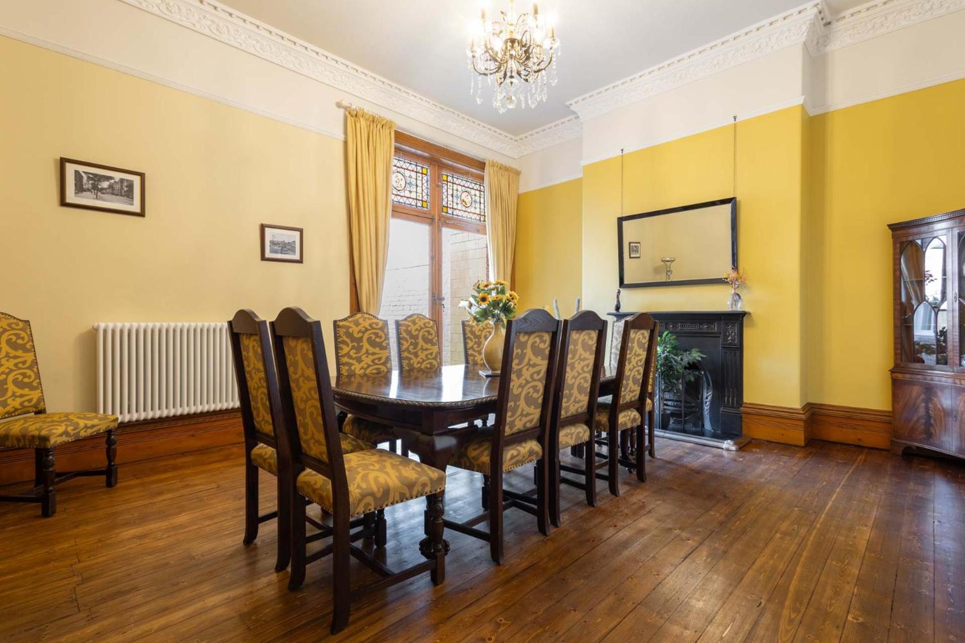Host & Stay - Chatsworth Townhouse II view 5