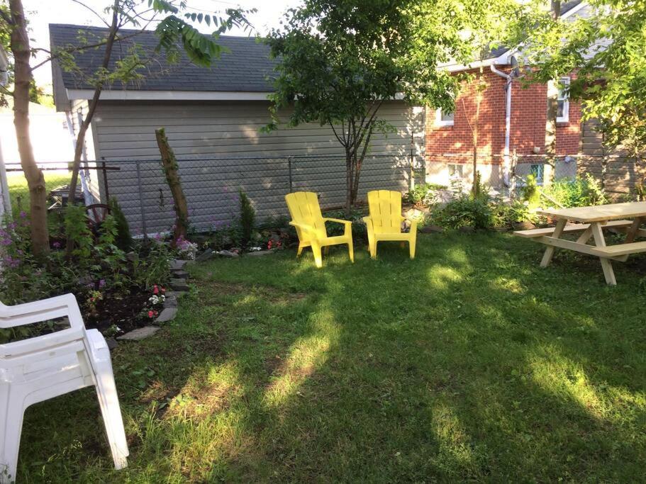 Belleville Vacations - Charming Farmhouse in the City, Near Wine Country - Property Image 1