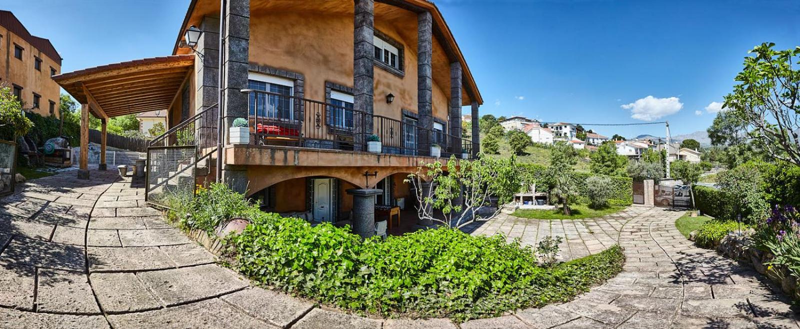 Casa Aurora Burgohondo