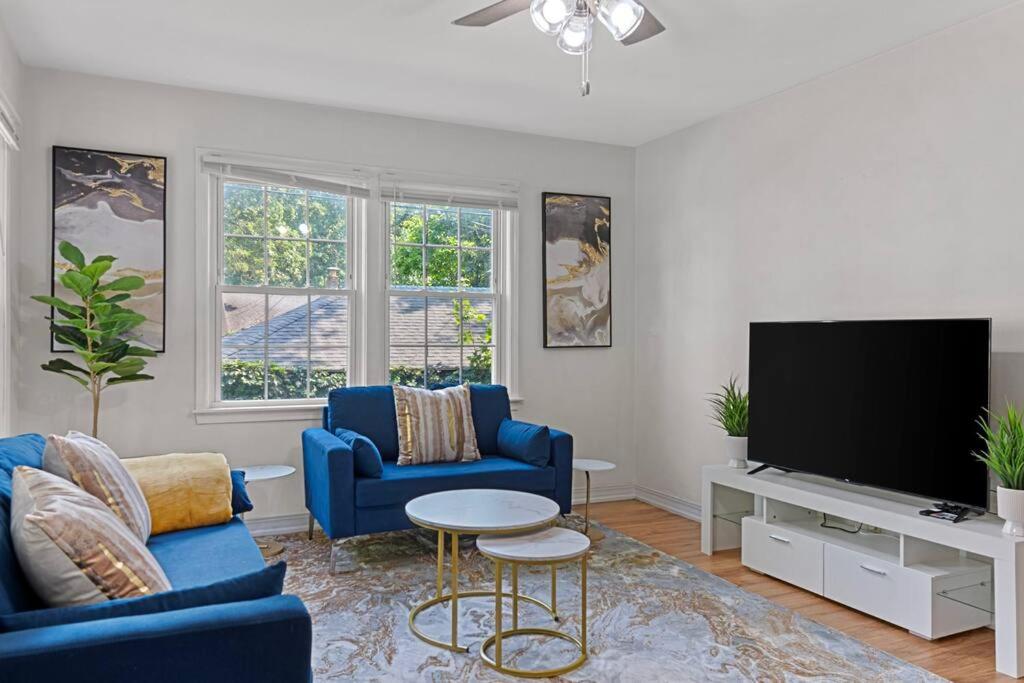 Tranquil Home with Massage Chair view 4