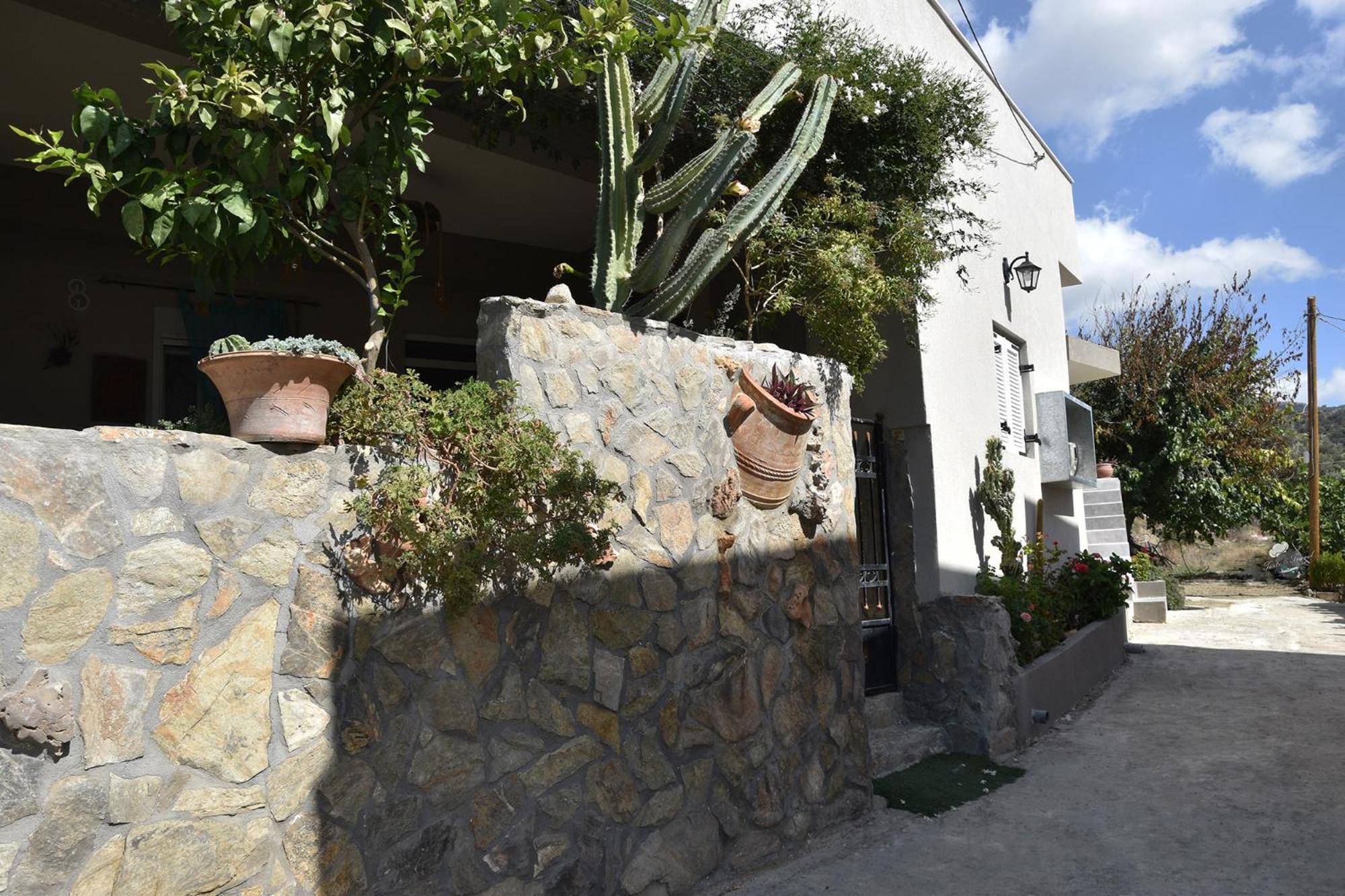 Kourites Apartments