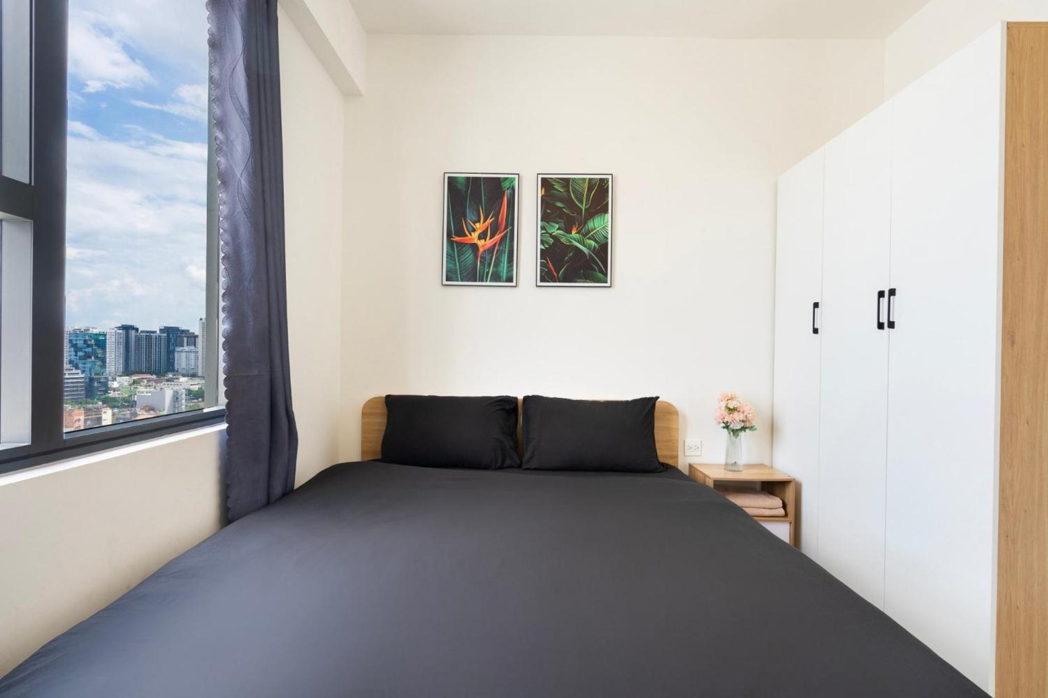 City center 2 bedrooms apart