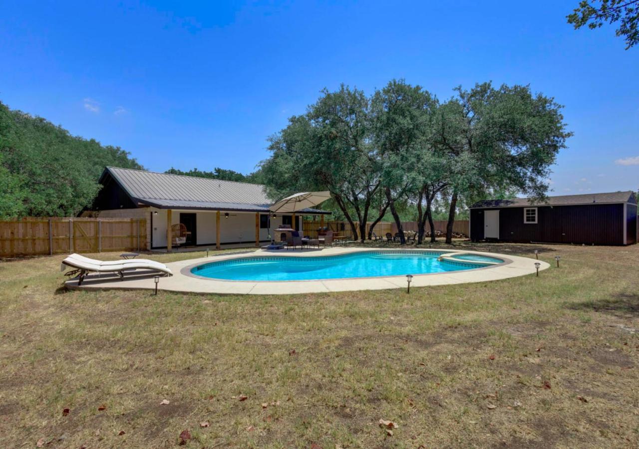 Charming Salado Cottage, Pool, Hot Tub, Villa - NO Smoking! view 4