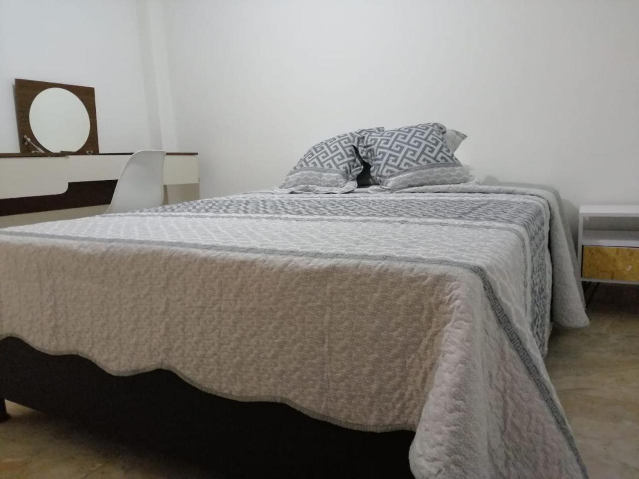 Habitación Privada y Confortable cerca a Centro Mayor y al Centro Histórico
