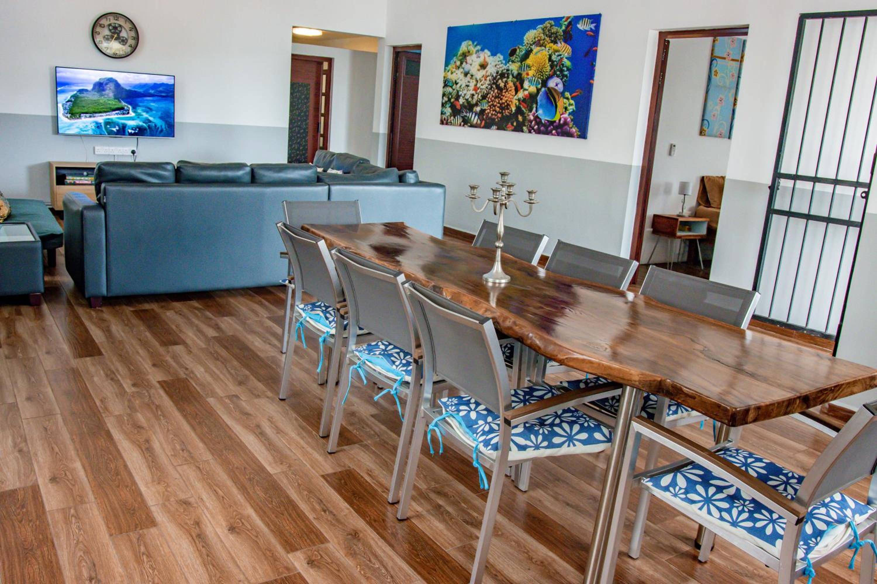 Nilaya Sea View Luxury Penthouse, BBQ, Sunrise, Sunset View & Remote Workspace