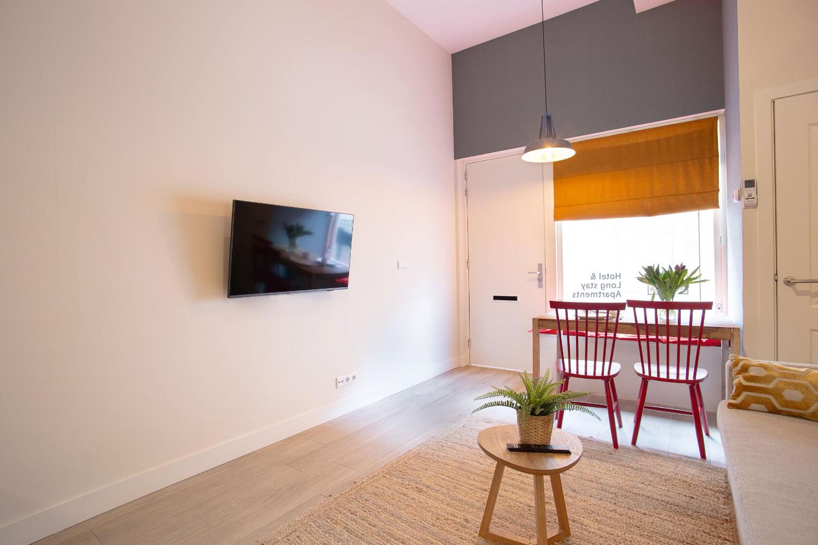 Contemporary apartment near the beach view 3