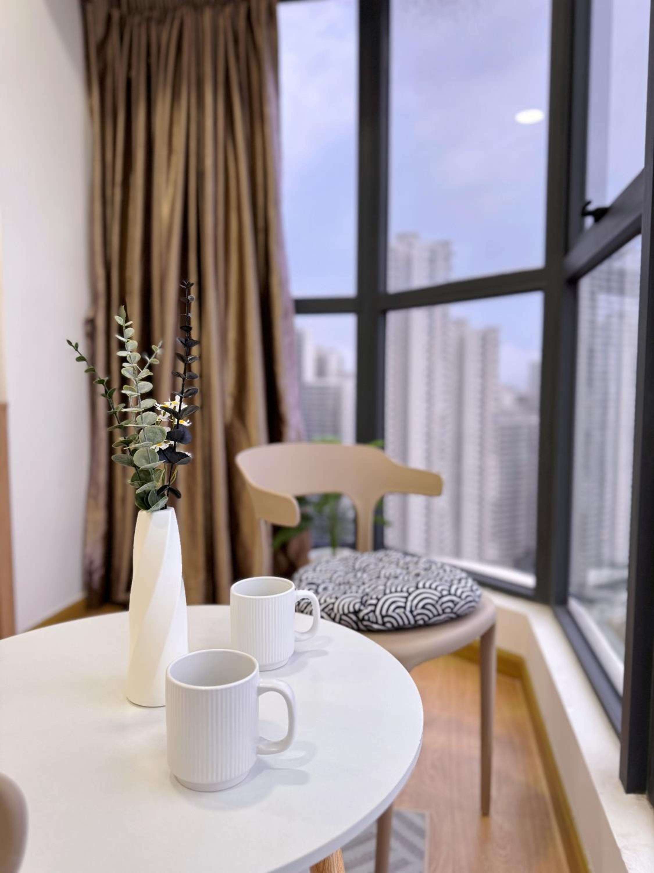 Muji Full Seaview Royal Strand with 2CarParks FOC Netflix Access and Youtube Premium 3Beds 3Bath for 6-12pax by Minshuku