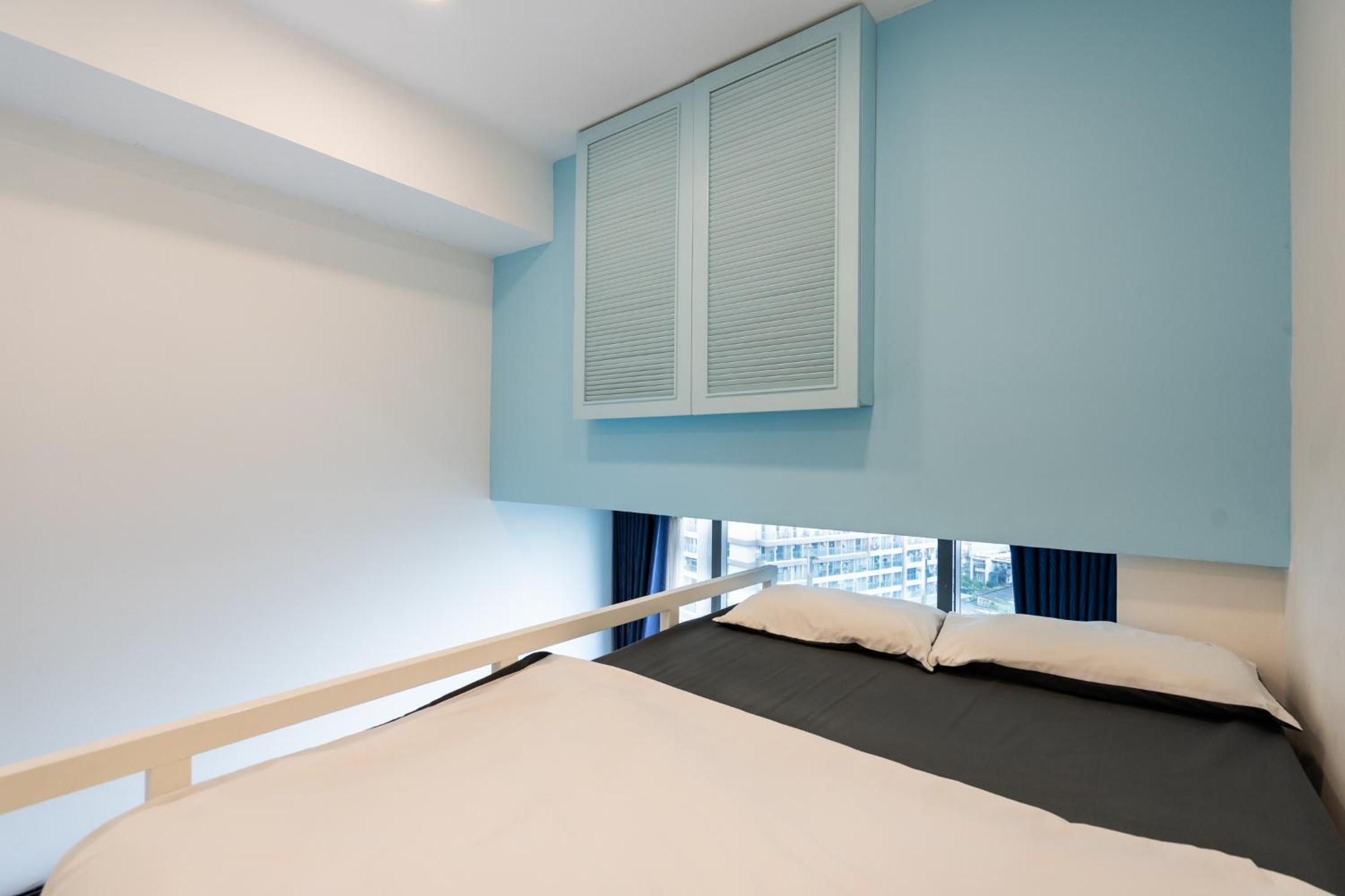 2 beds studio at Rivergate Residences