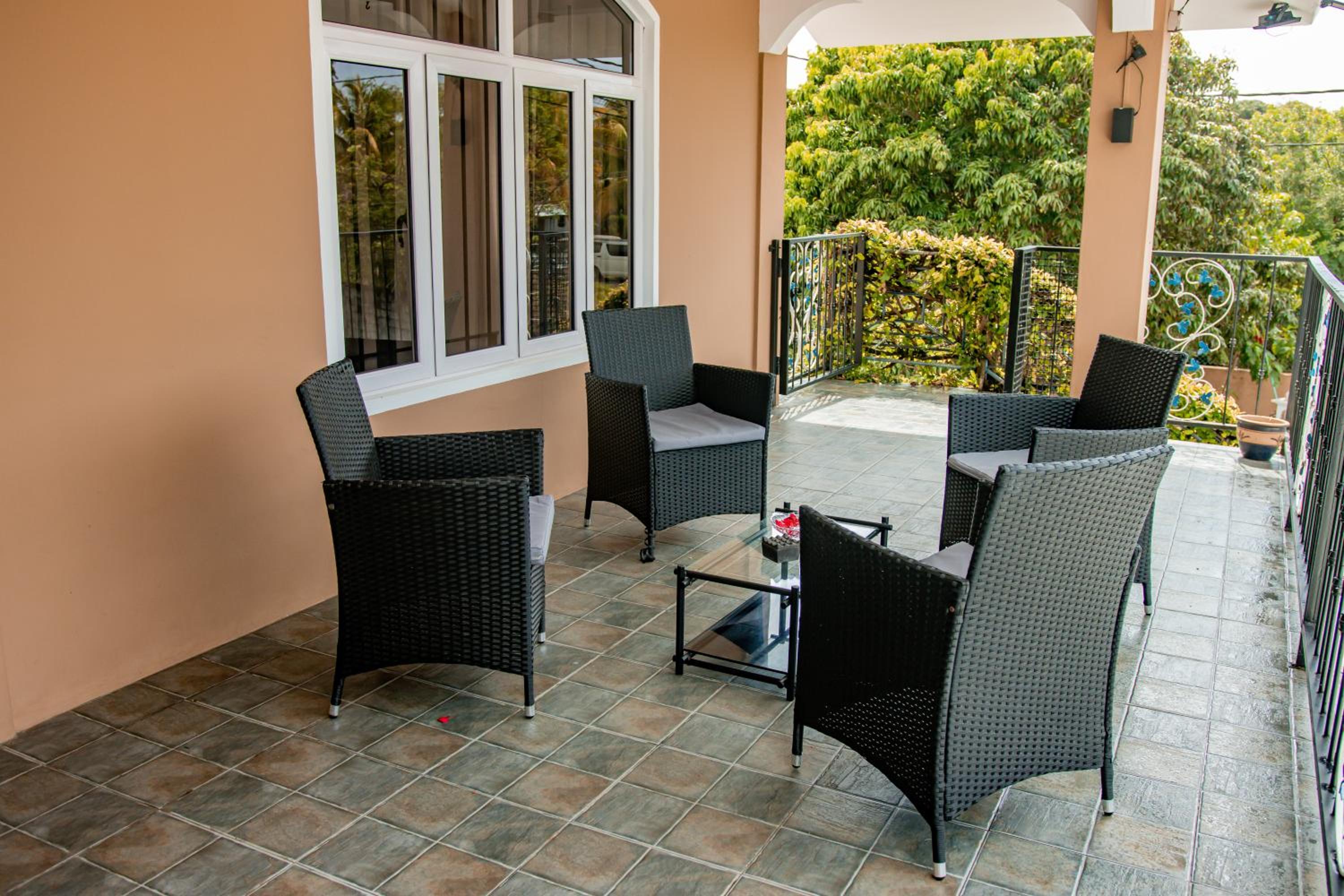 Nilaya Sea View Luxury Penthouse, BBQ, Sunrise, Sunset View & Remote Workspace