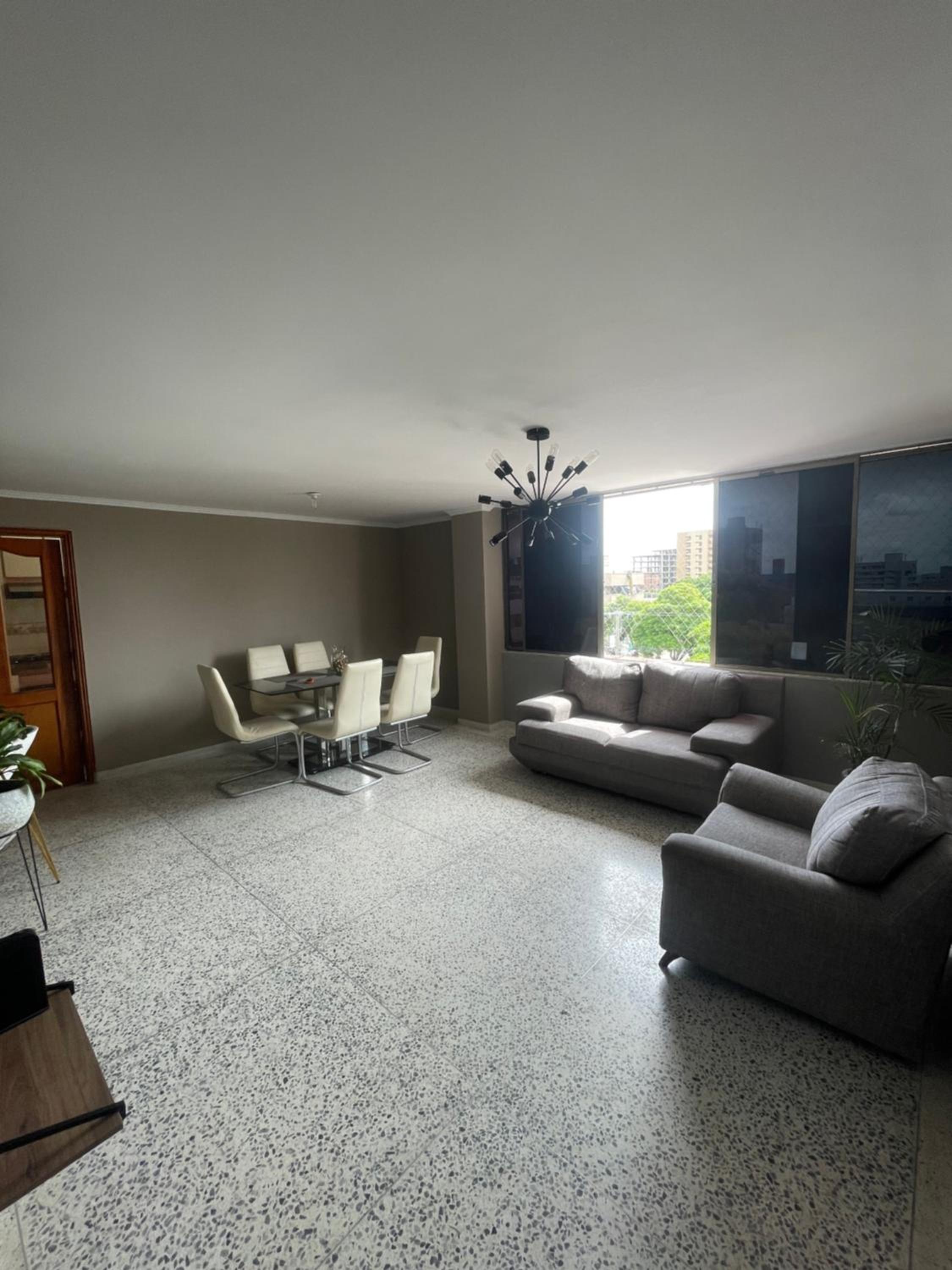 Apartamento 84