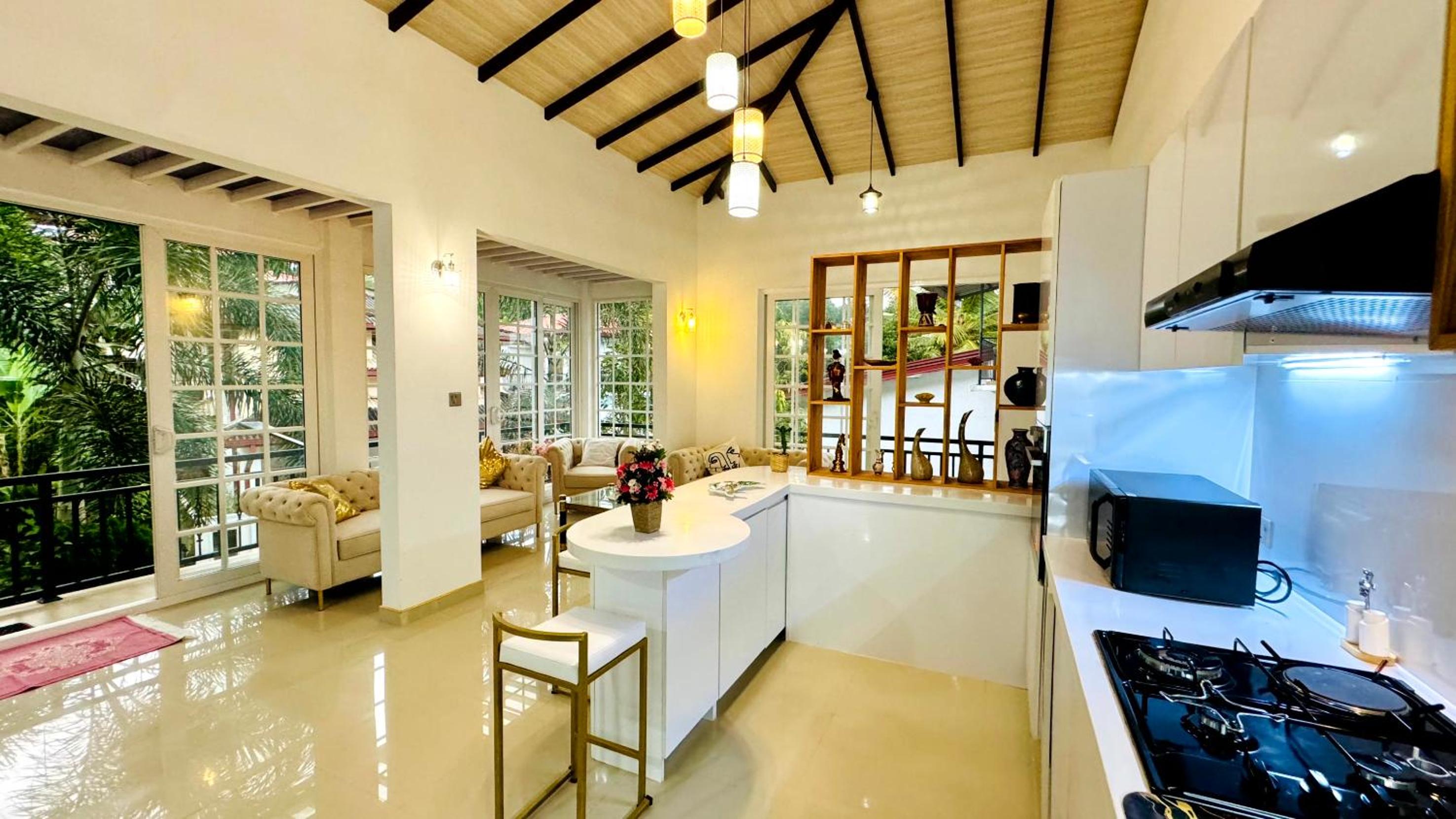 Liora Homestay