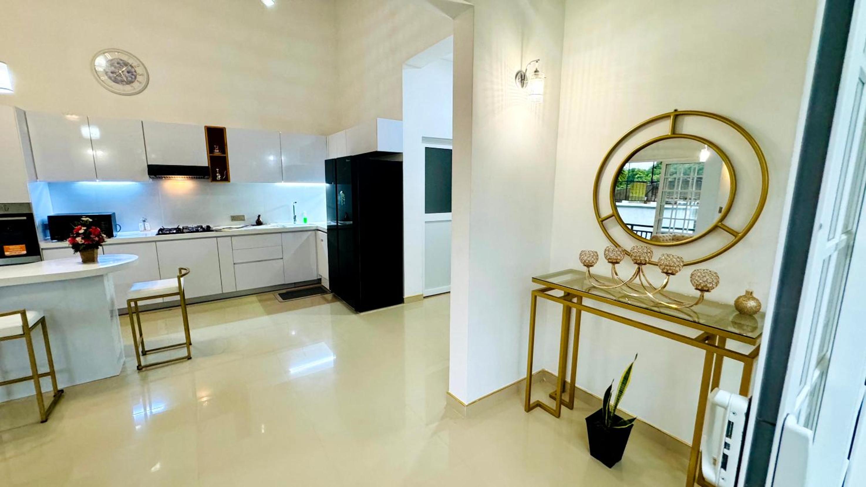 Liora Homestay