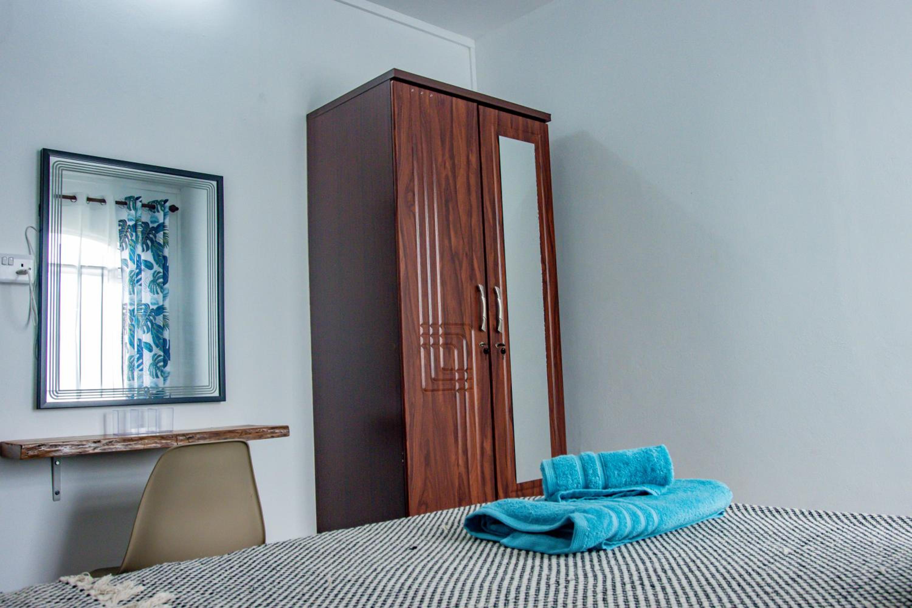 Nilaya Sea View Luxury Penthouse, BBQ, Sunrise, Sunset View & Remote Workspace