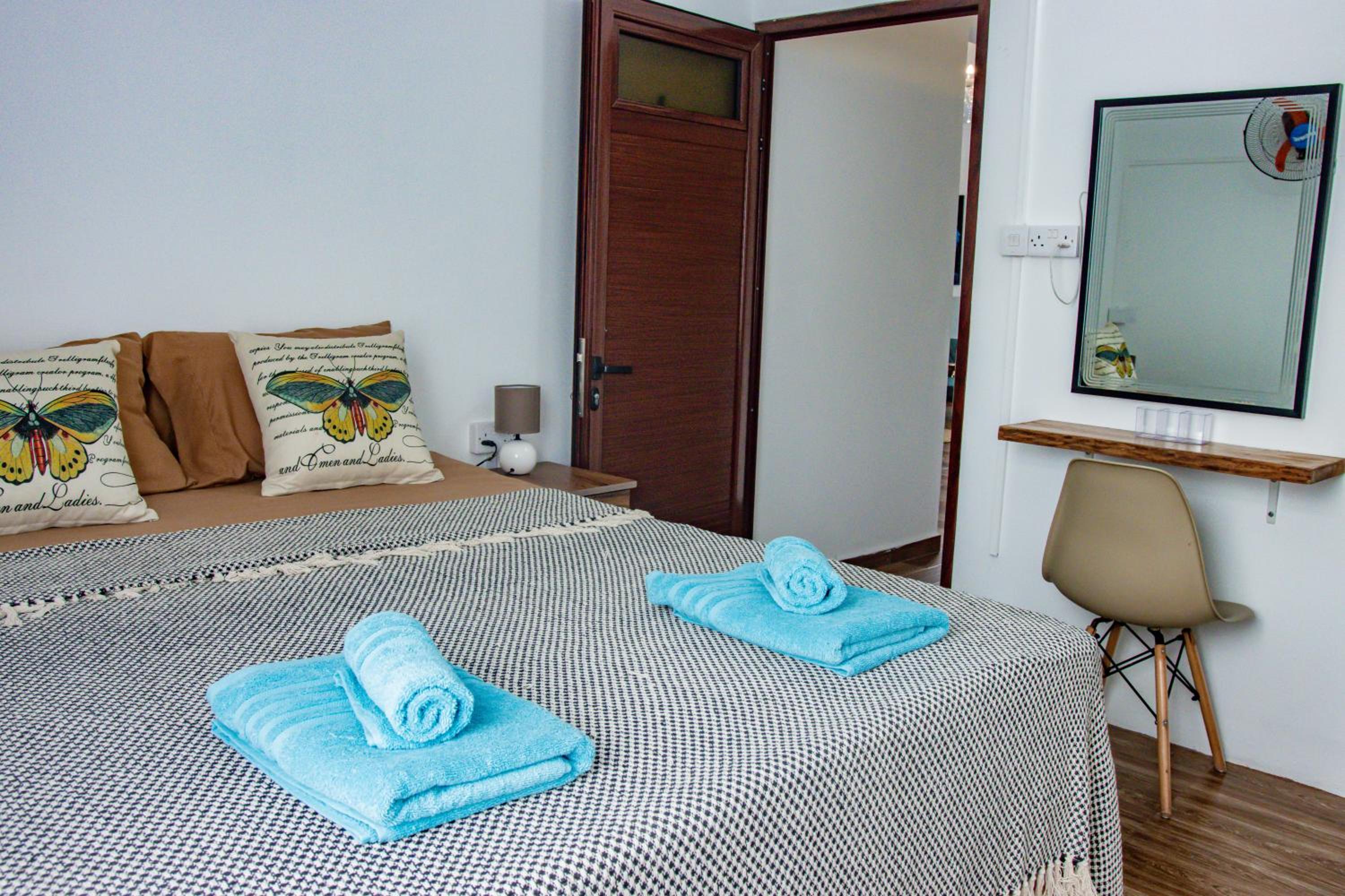 Nilaya Sea View Luxury Penthouse, BBQ, Sunrise, Sunset View & Remote Workspace