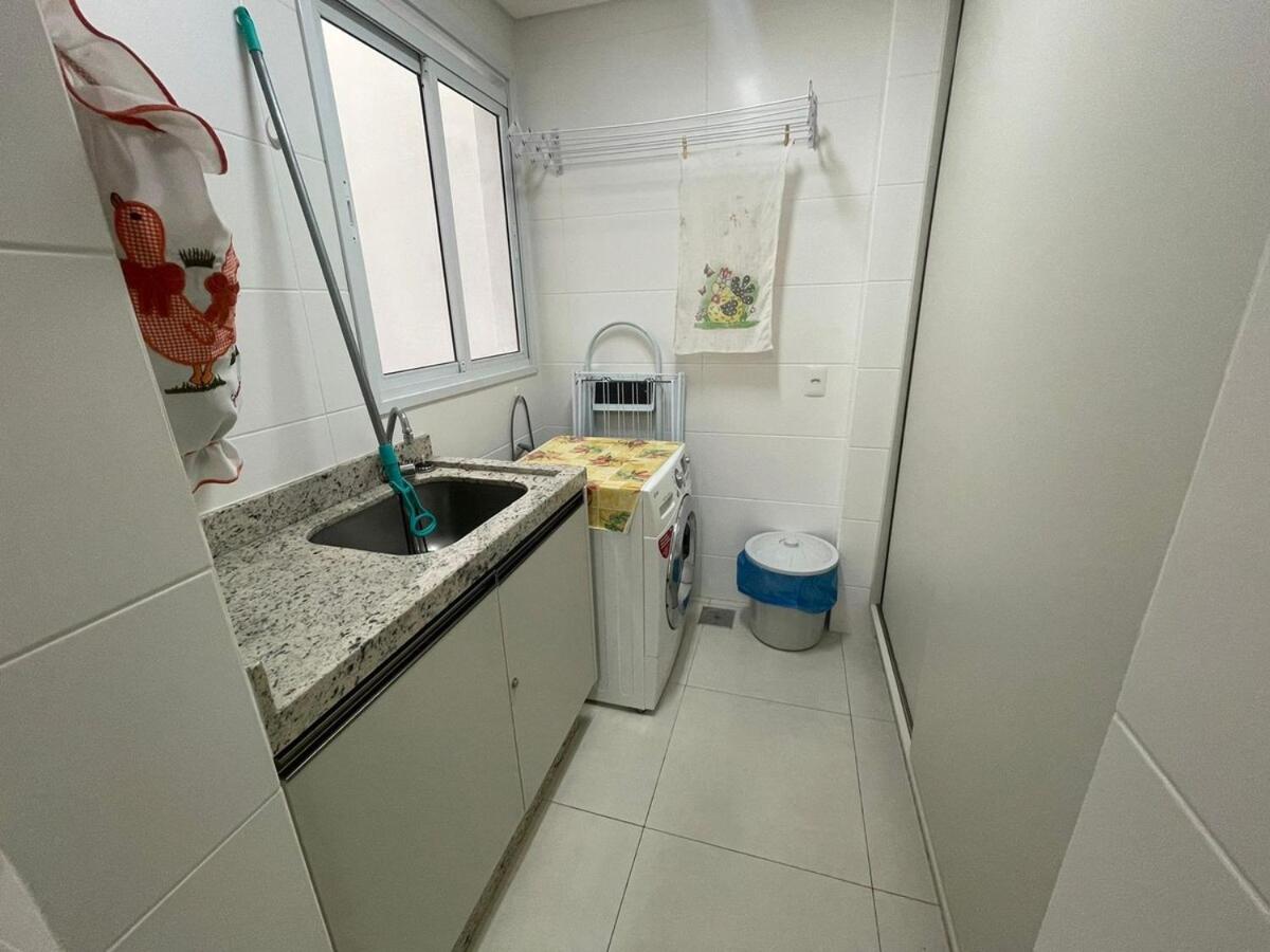 Cód 58 - Apartamento de 2 suítes com piscina.