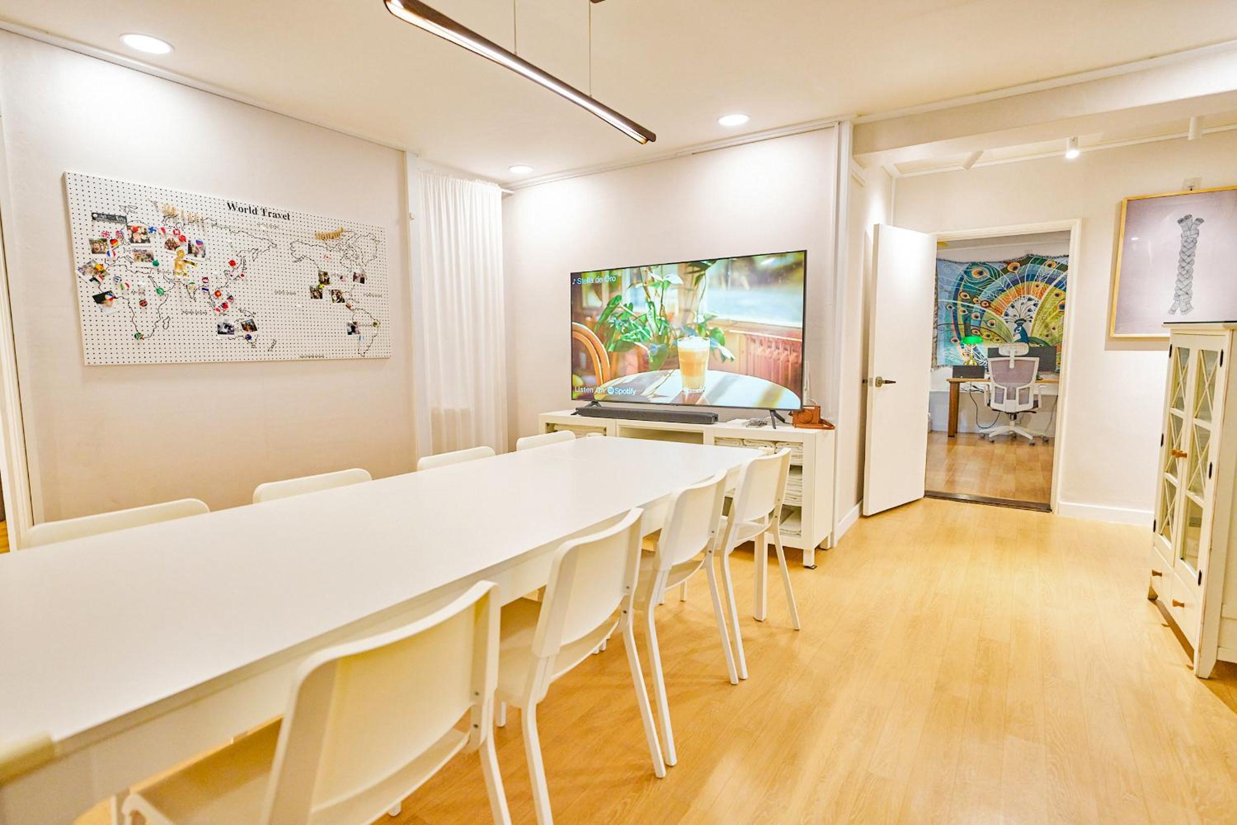 meeting & event spaces