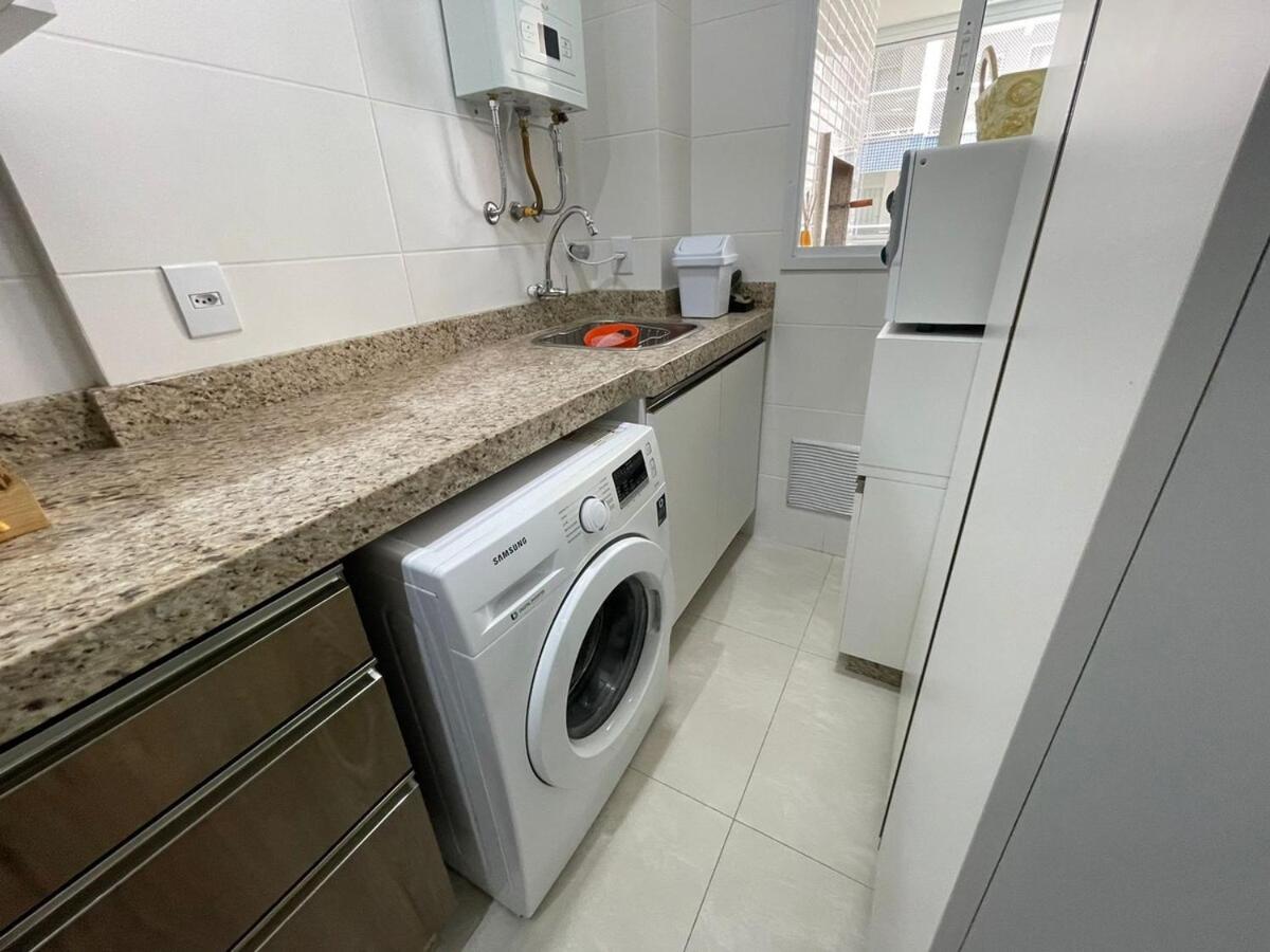 Cód 111 · Amplo apartamento no Residencial Plaza