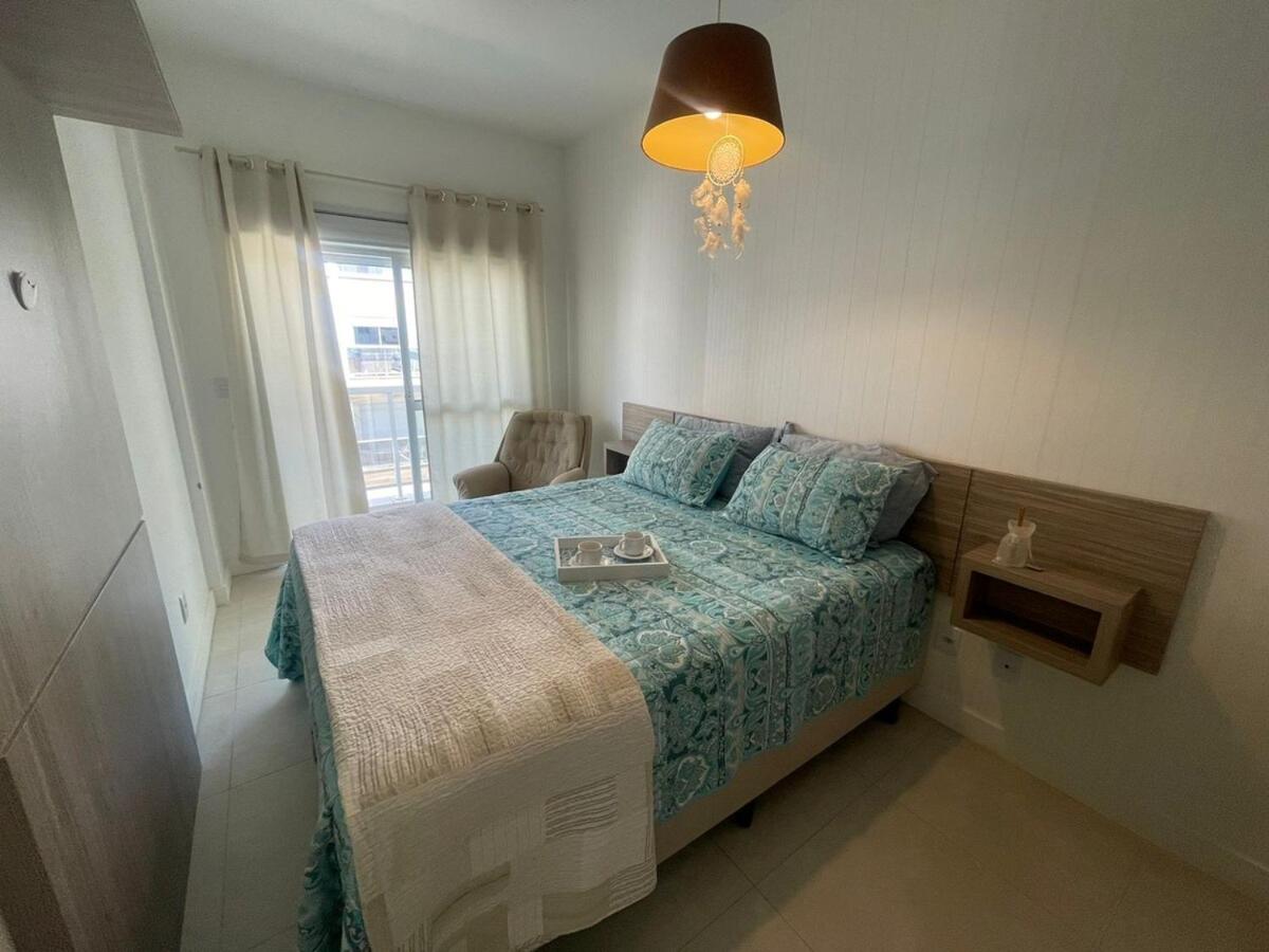 Cód 111 · Amplo apartamento no Residencial Plaza
