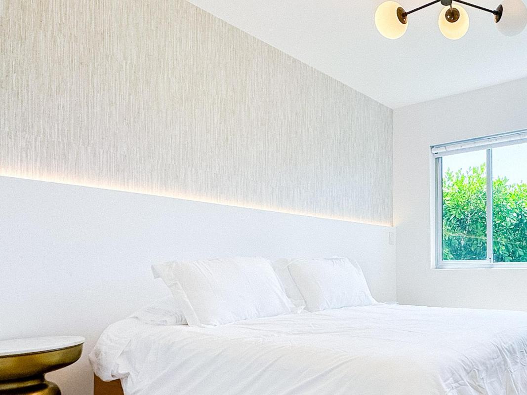 Stunning Views Hollywood Hills Lux Living